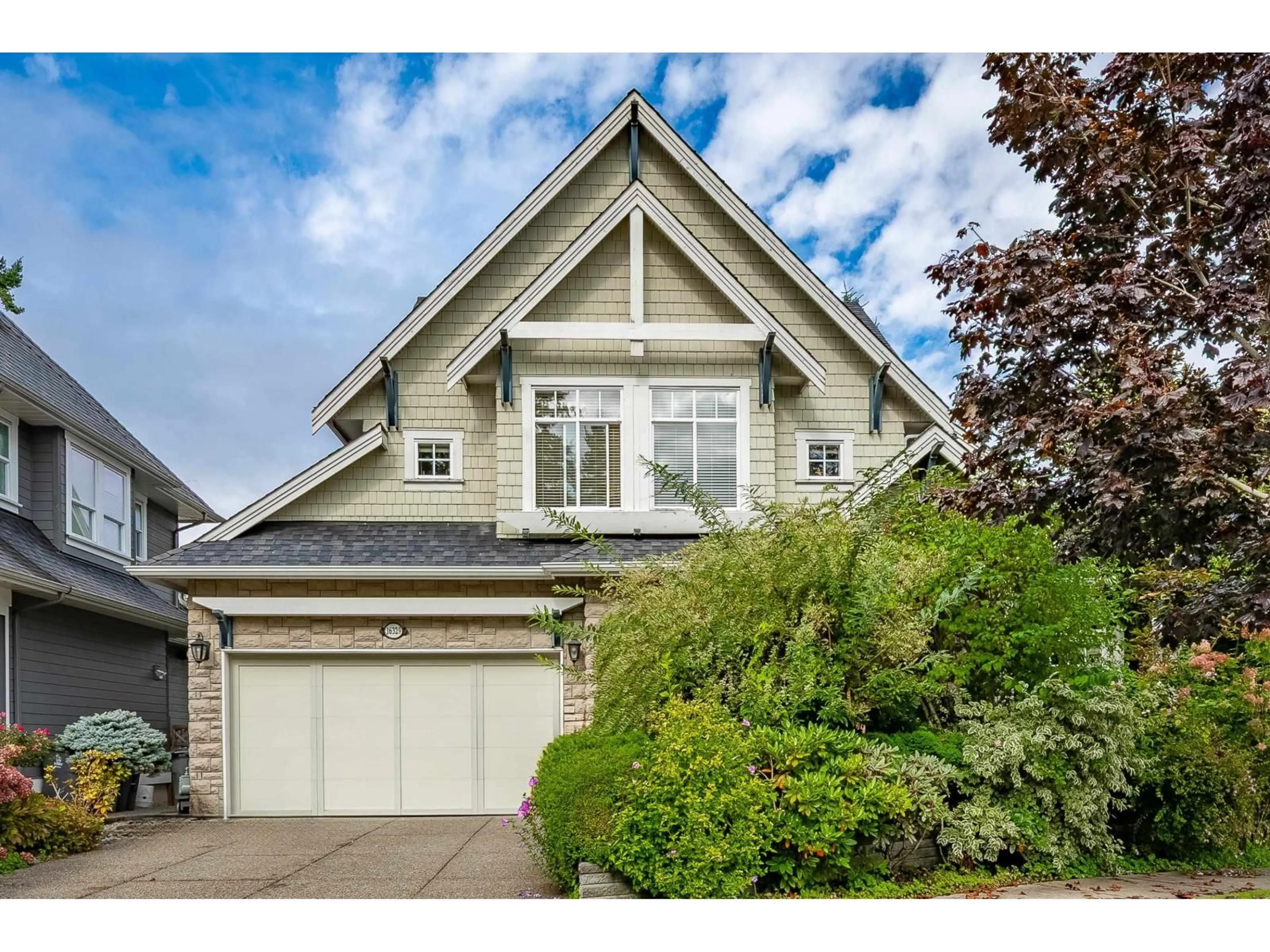 Home with vinyl exterior material, street for 16329 27A, Surrey British Columbia V3S6R8