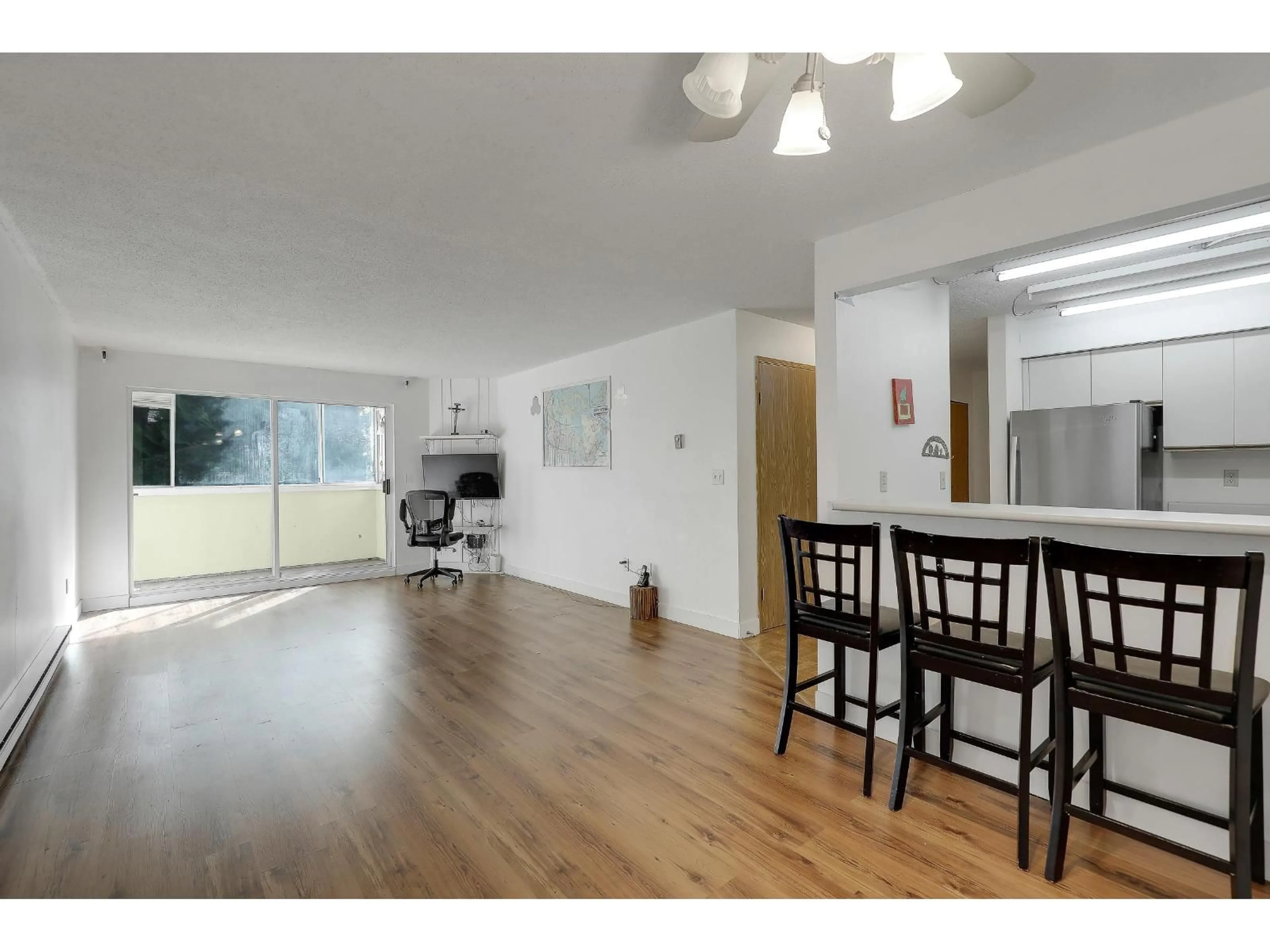 A pic of a room for 208 - 7175 134, Surrey British Columbia V3W4T1