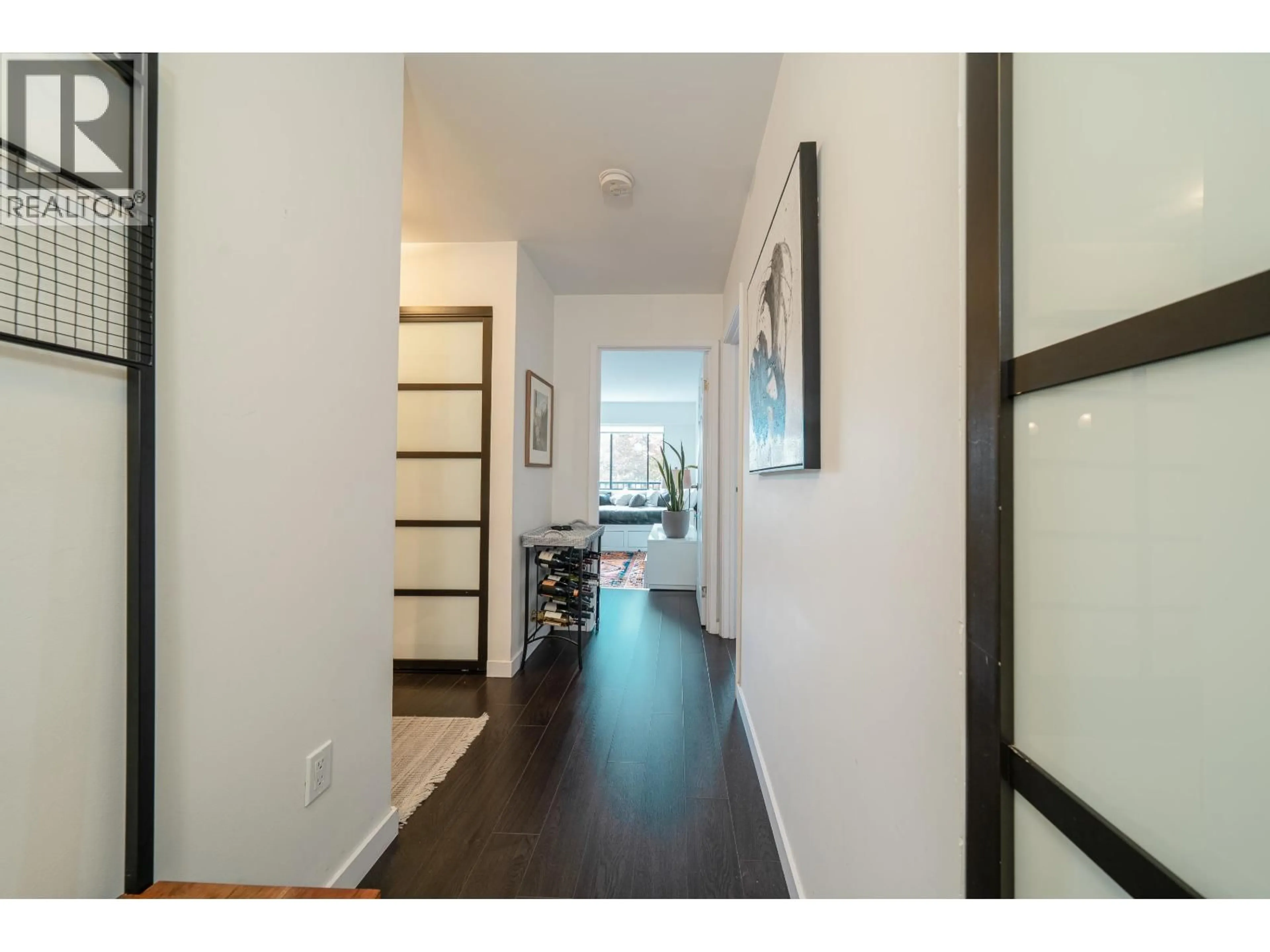 Indoor entryway for 413 - 1385 DRAYCOTT ROAD, North Vancouver British Columbia V7J3K9