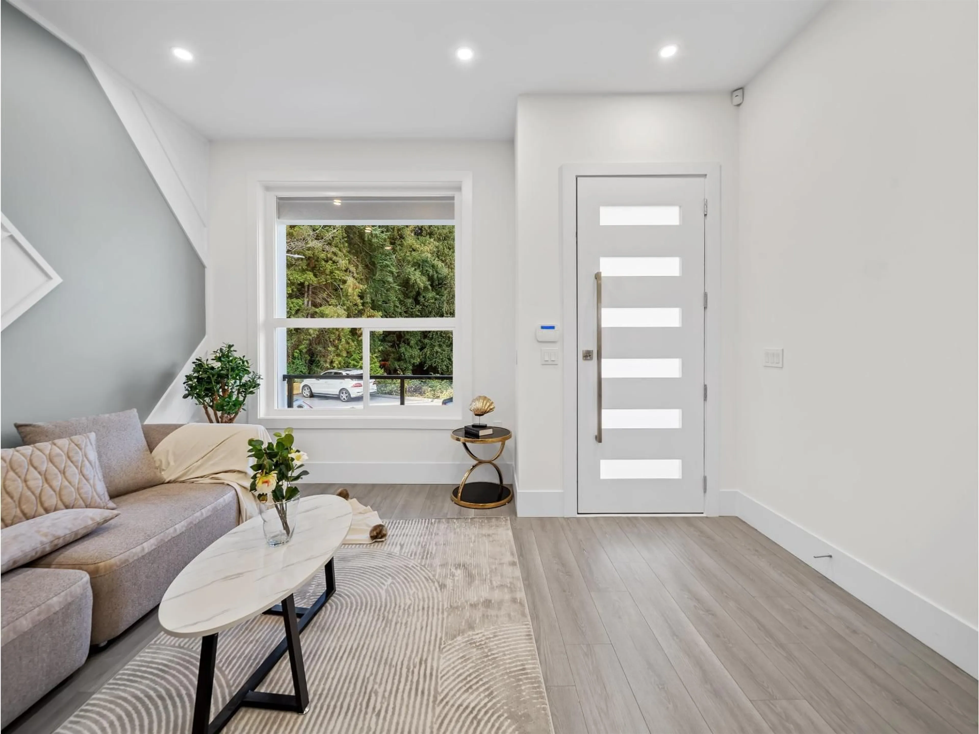 Indoor entryway for 9885 HUCKLEBERRY, Surrey British Columbia V4N6T4