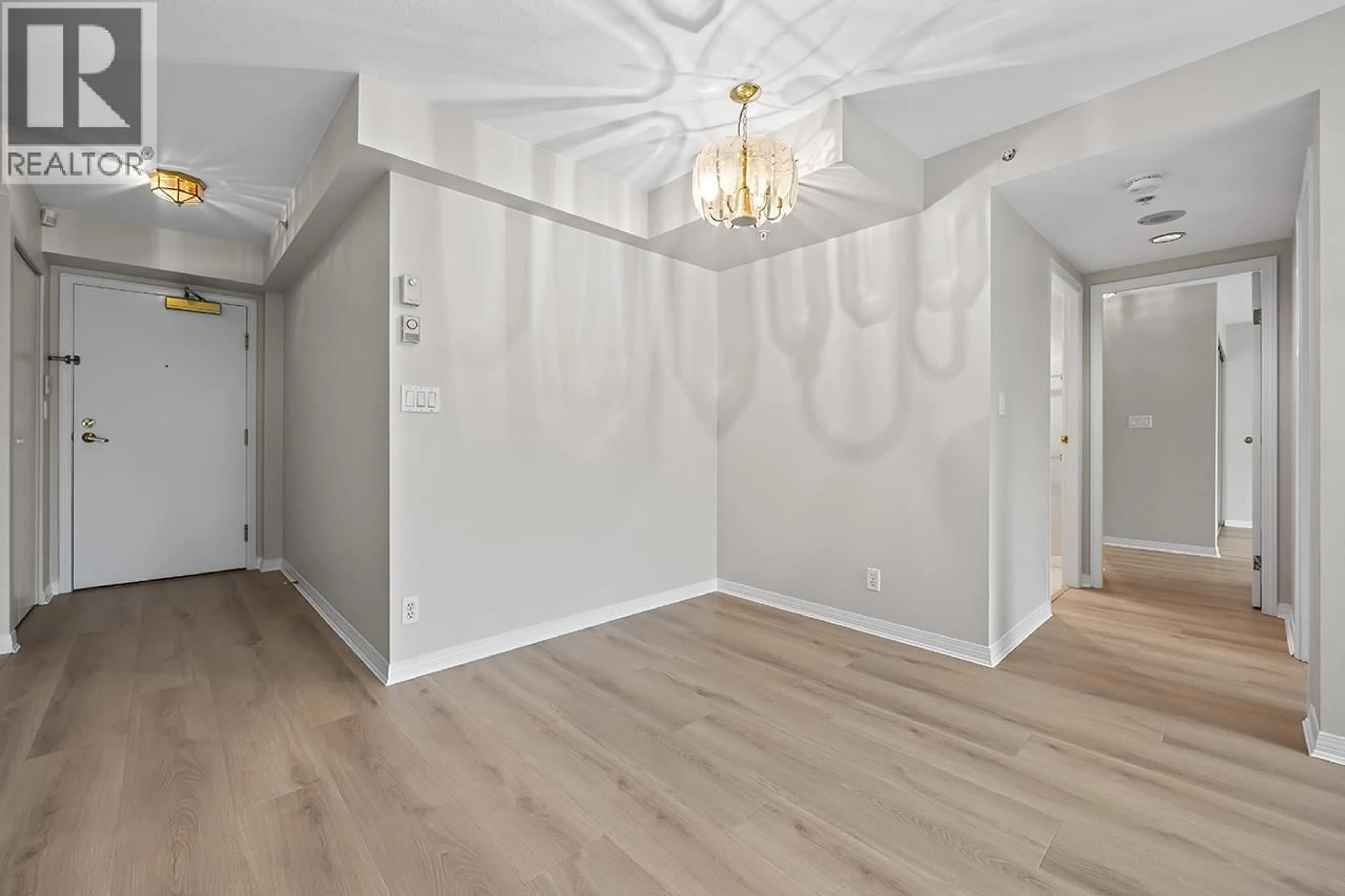 A pic of a room for 411 - 500 10TH AVENUE, Vancouver British Columbia V5Z4P1