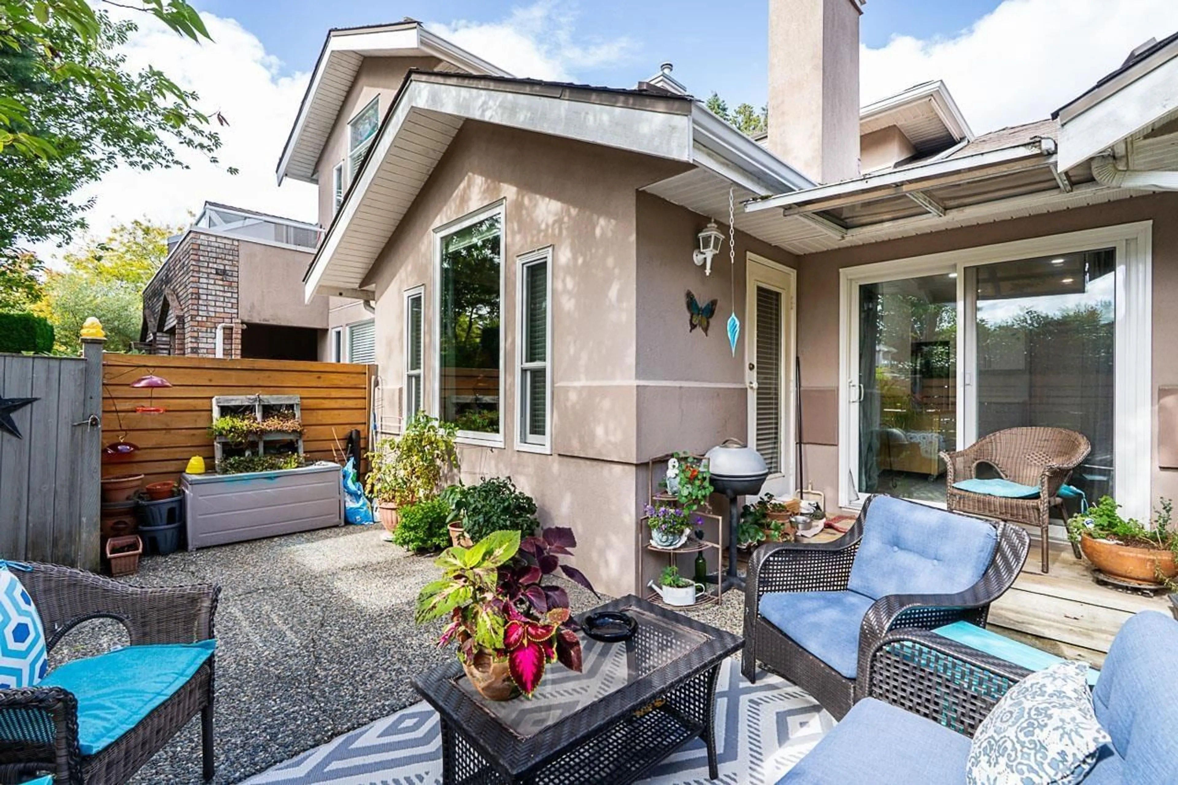 Patio, street for 124 - 15550 26, Surrey British Columbia V4P1C6
