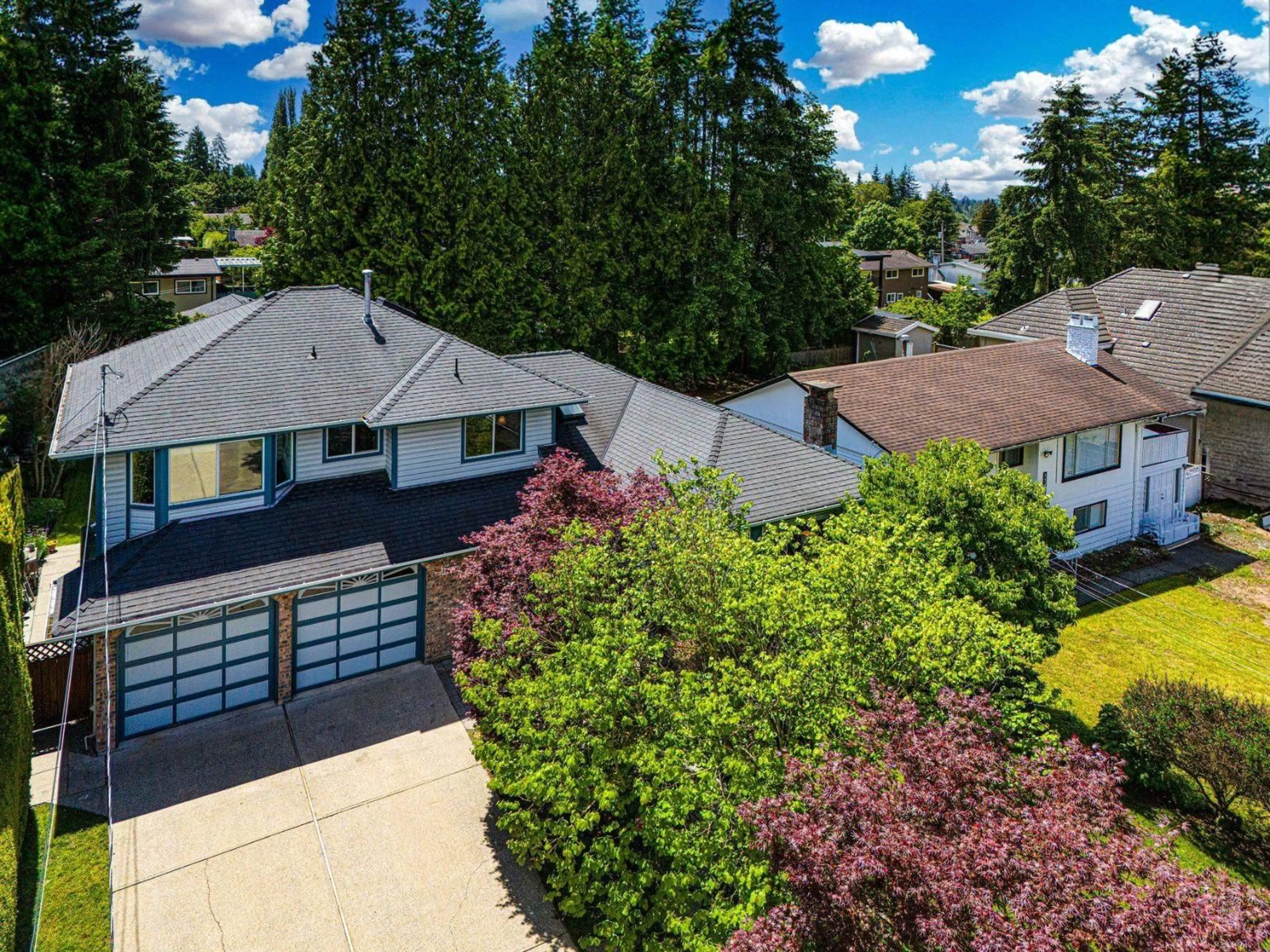 A pic from outside/outdoor area/front of a property/back of a property/a pic from drone, unknown for 11458 90, Delta British Columbia V4C3H4