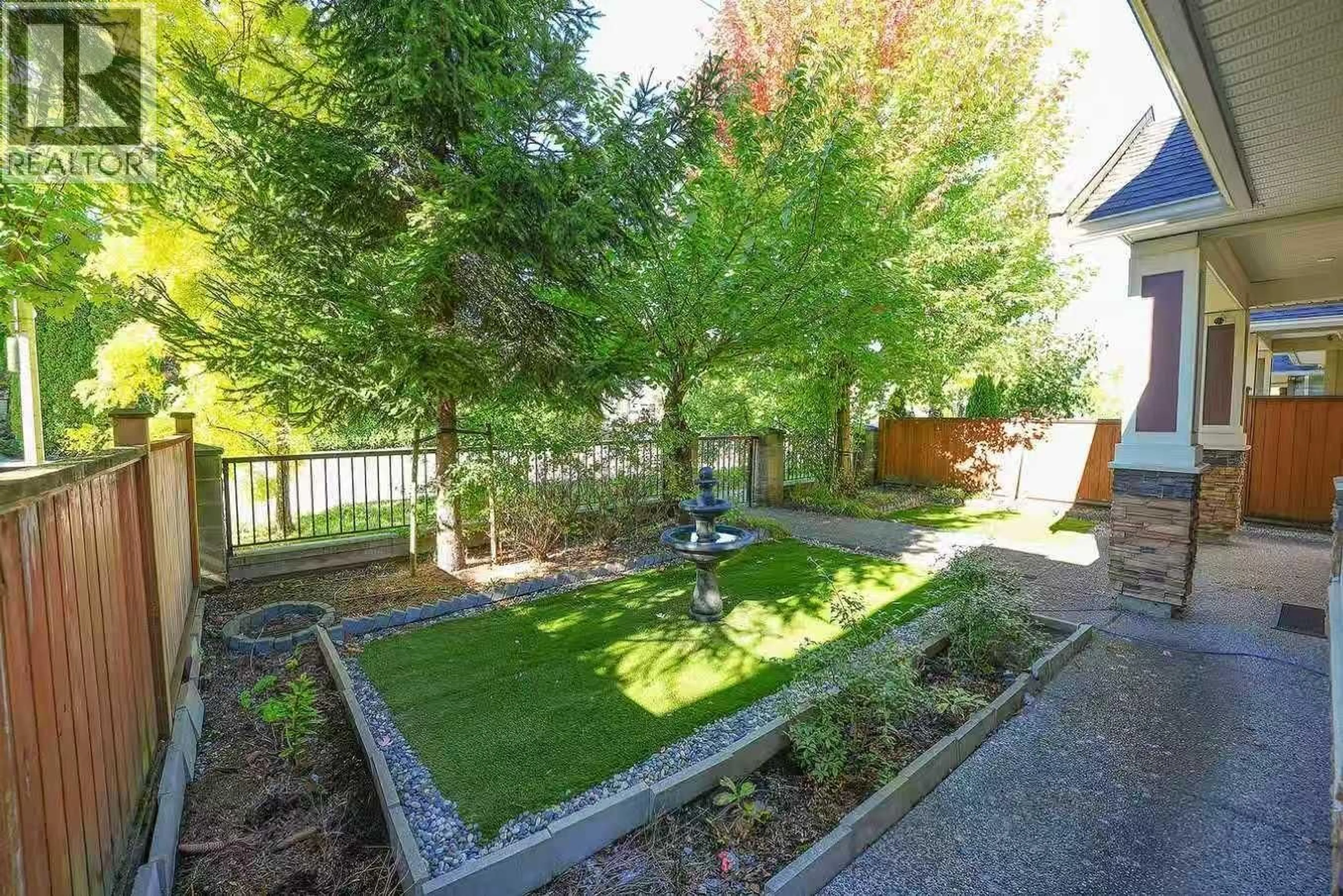Patio, street for 9960 NO. 4 ROAD, Richmond British Columbia V7A2Z3