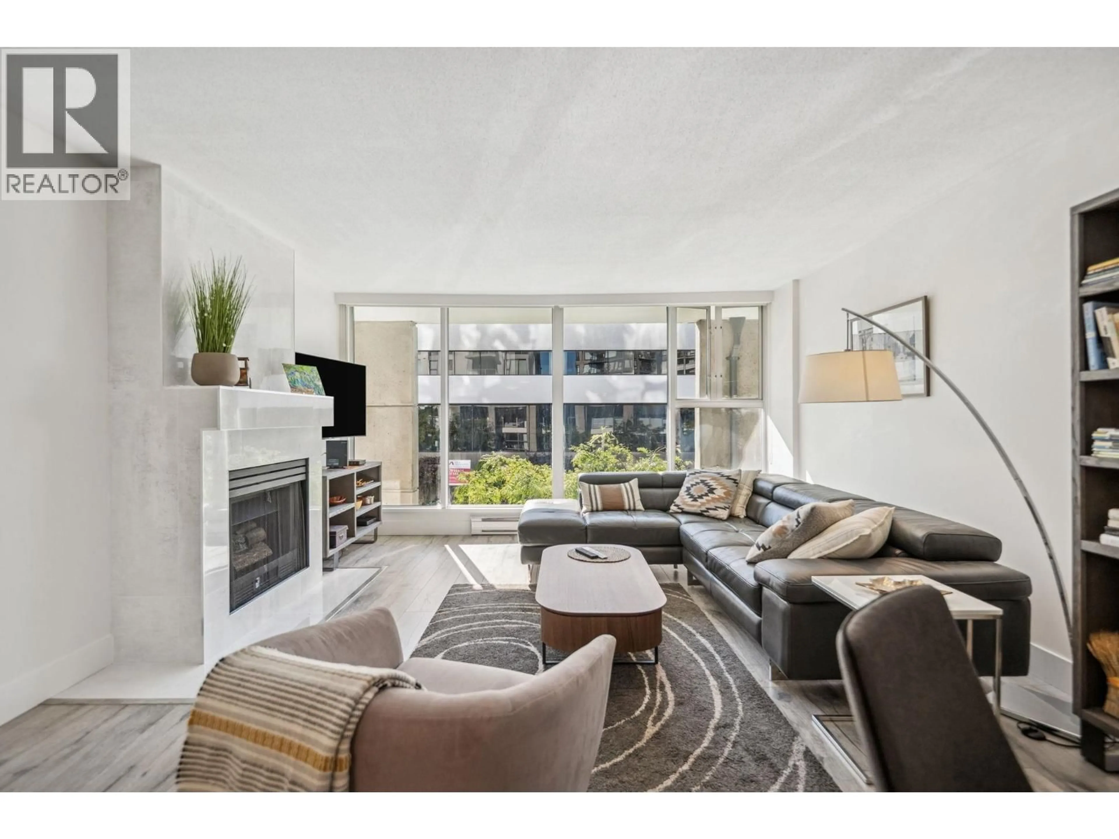 Living room with furniture, unknown for 205 - 1633 8TH AVENUE, Vancouver British Columbia V6J5H7