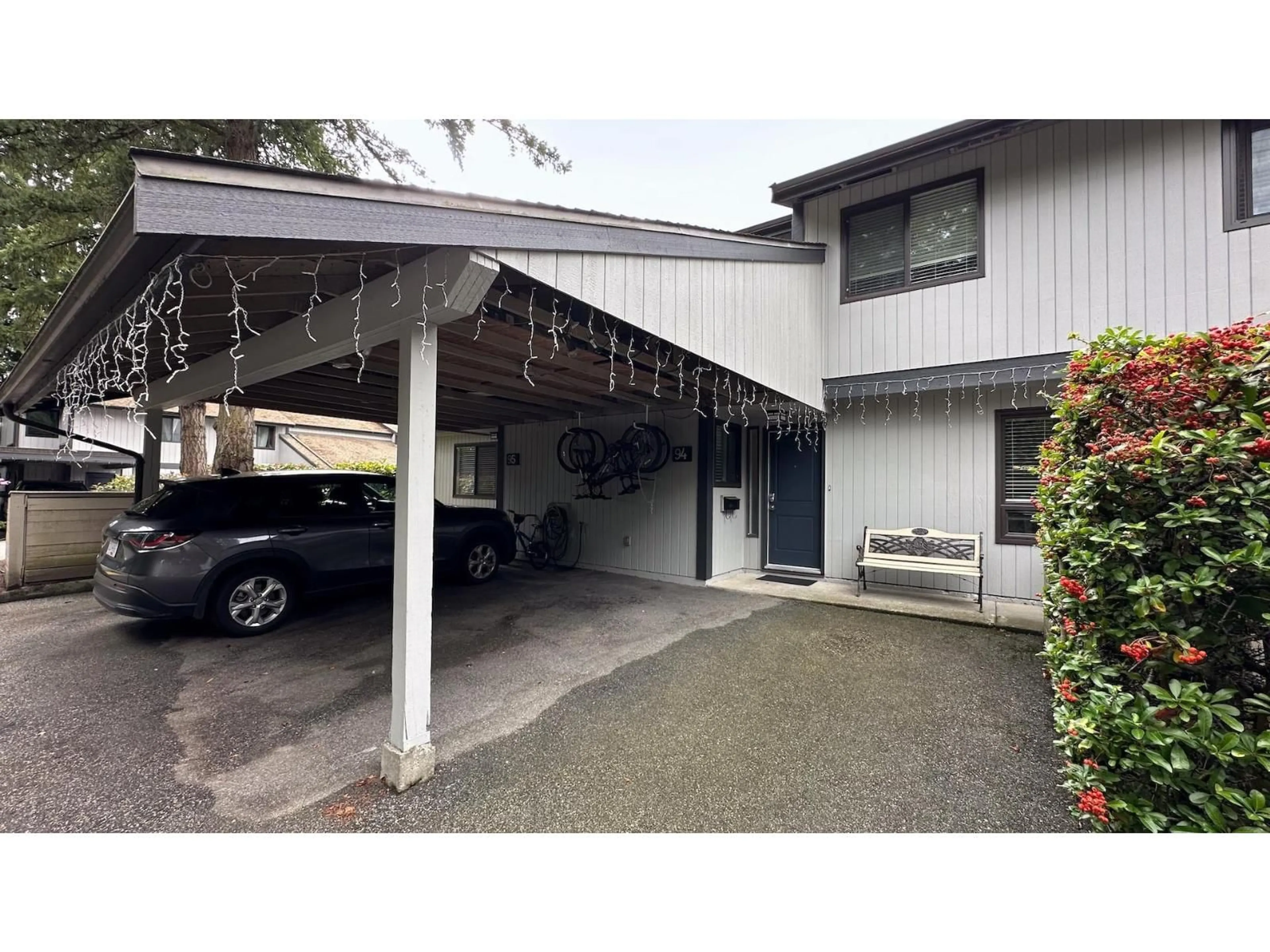 Indoor garage for 94 - 6622 BAKER, Delta British Columbia V4E2V9