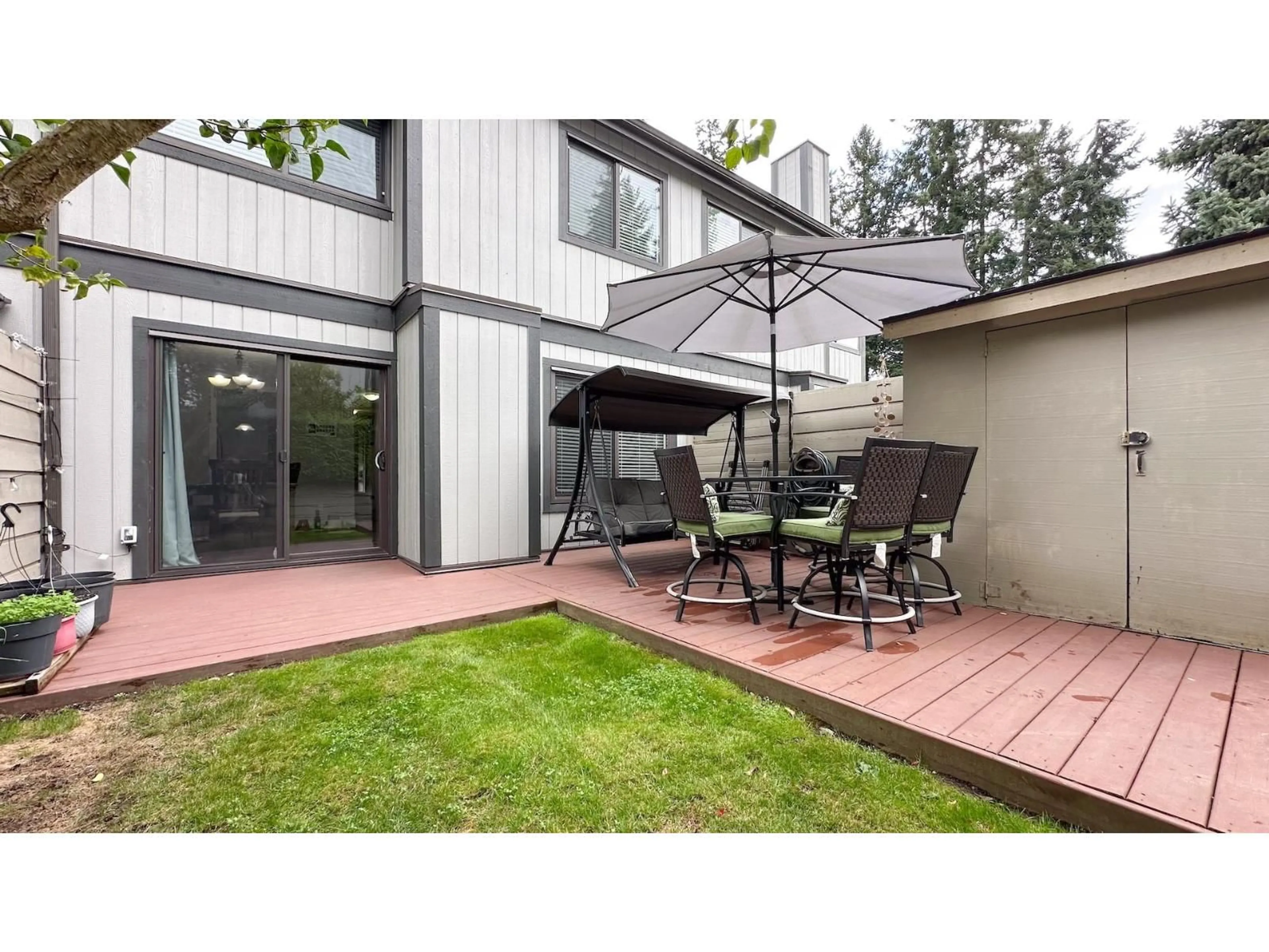 Patio, street for 94 - 6622 BAKER, Delta British Columbia V4E2V9