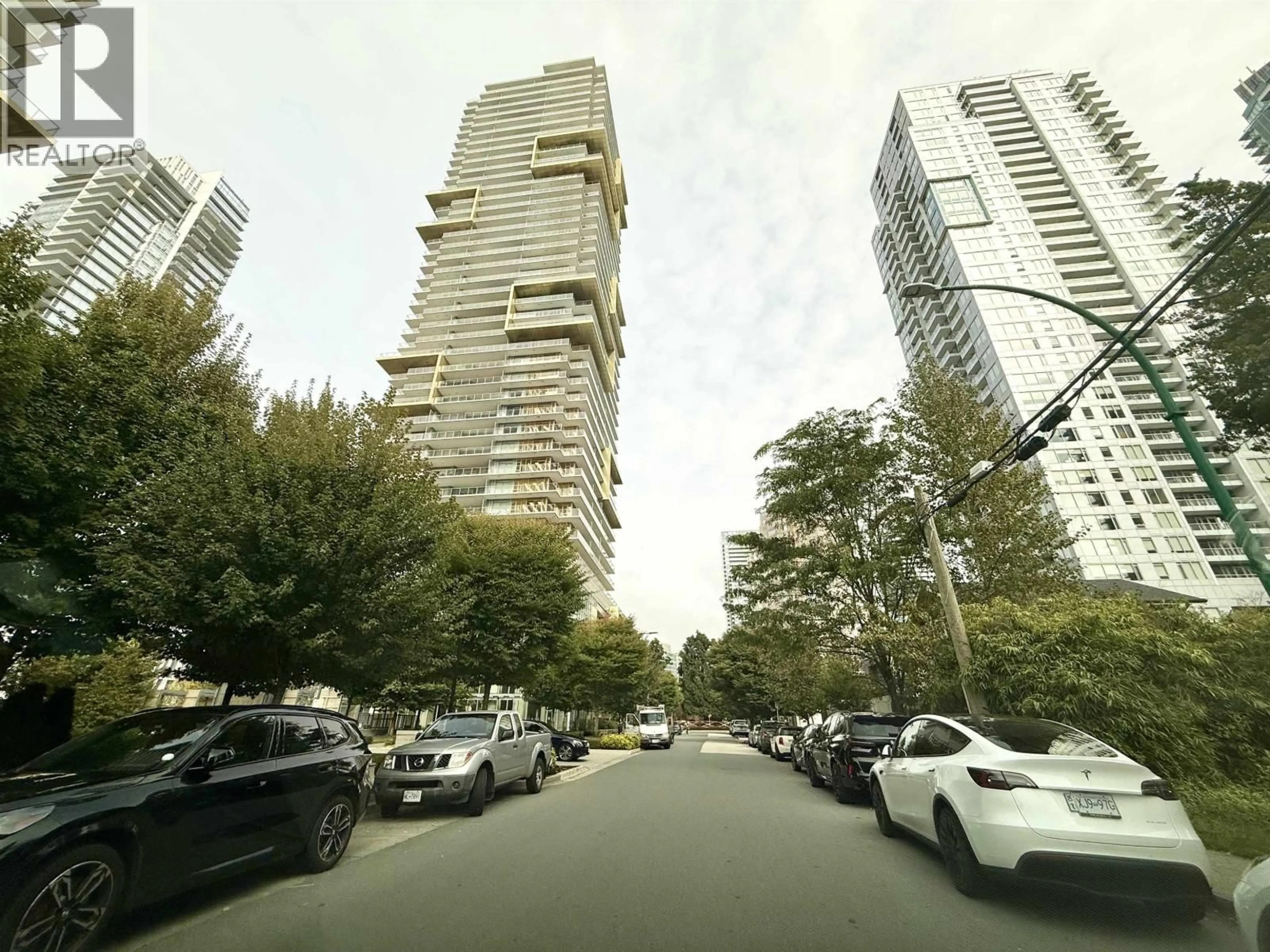 Blurry image for 1109 - 6383 MCKAY AVENUE, Burnaby British Columbia V5H0H8