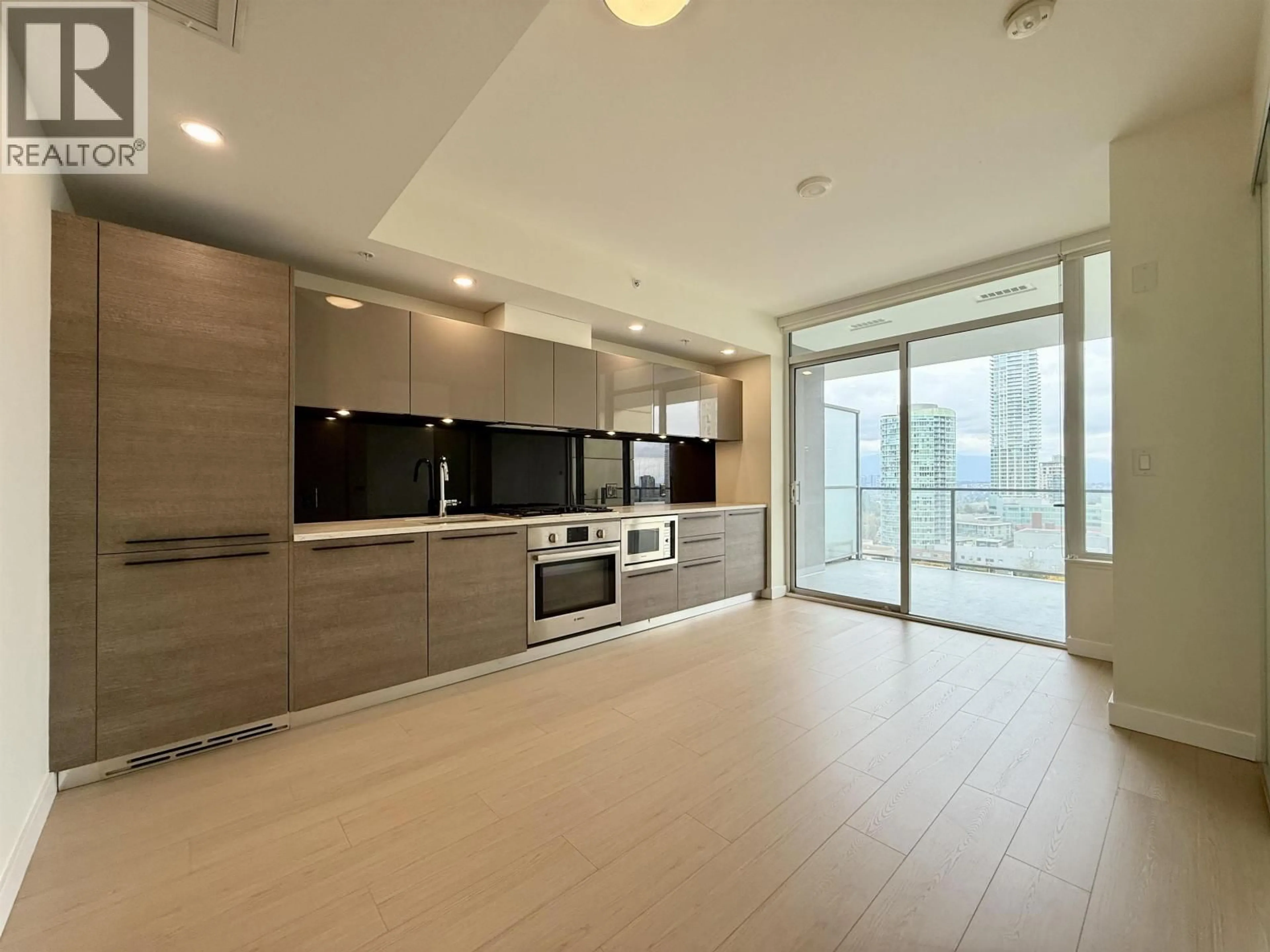 Unknown for 1109 - 6383 MCKAY AVENUE, Burnaby British Columbia V5H0H8