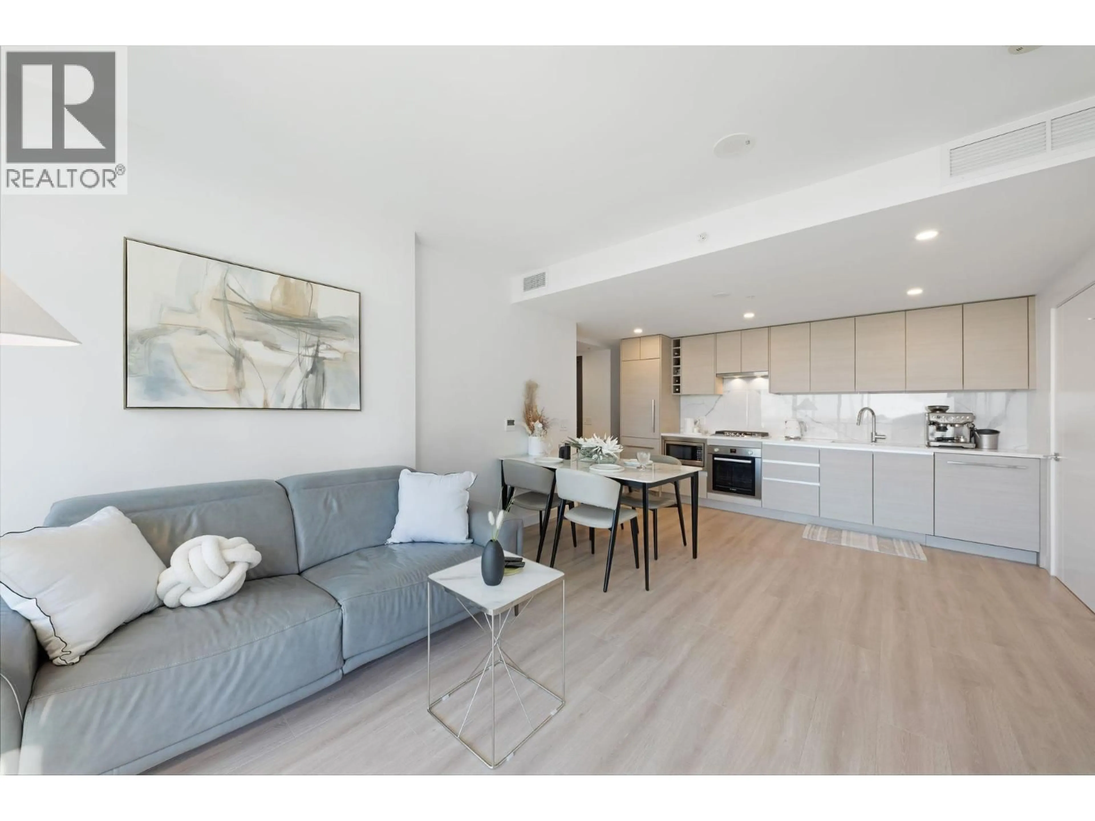 Open concept kitchen, unknown for 2401 - 823 CARNARVON STREET, New Westminster British Columbia V3M0N5