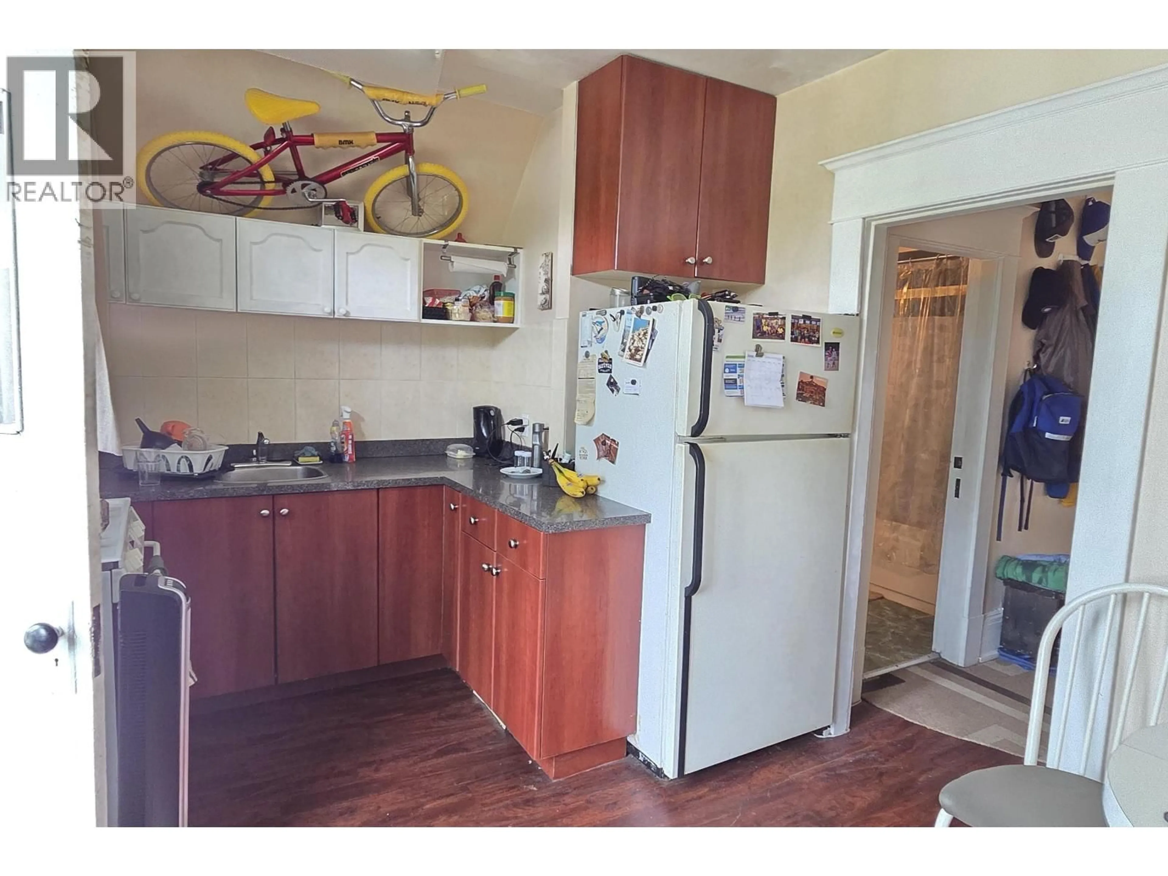 Standard kitchen, wood/laminate floor for 1761 WILLIAM STREET, Vancouver British Columbia V5L2R5