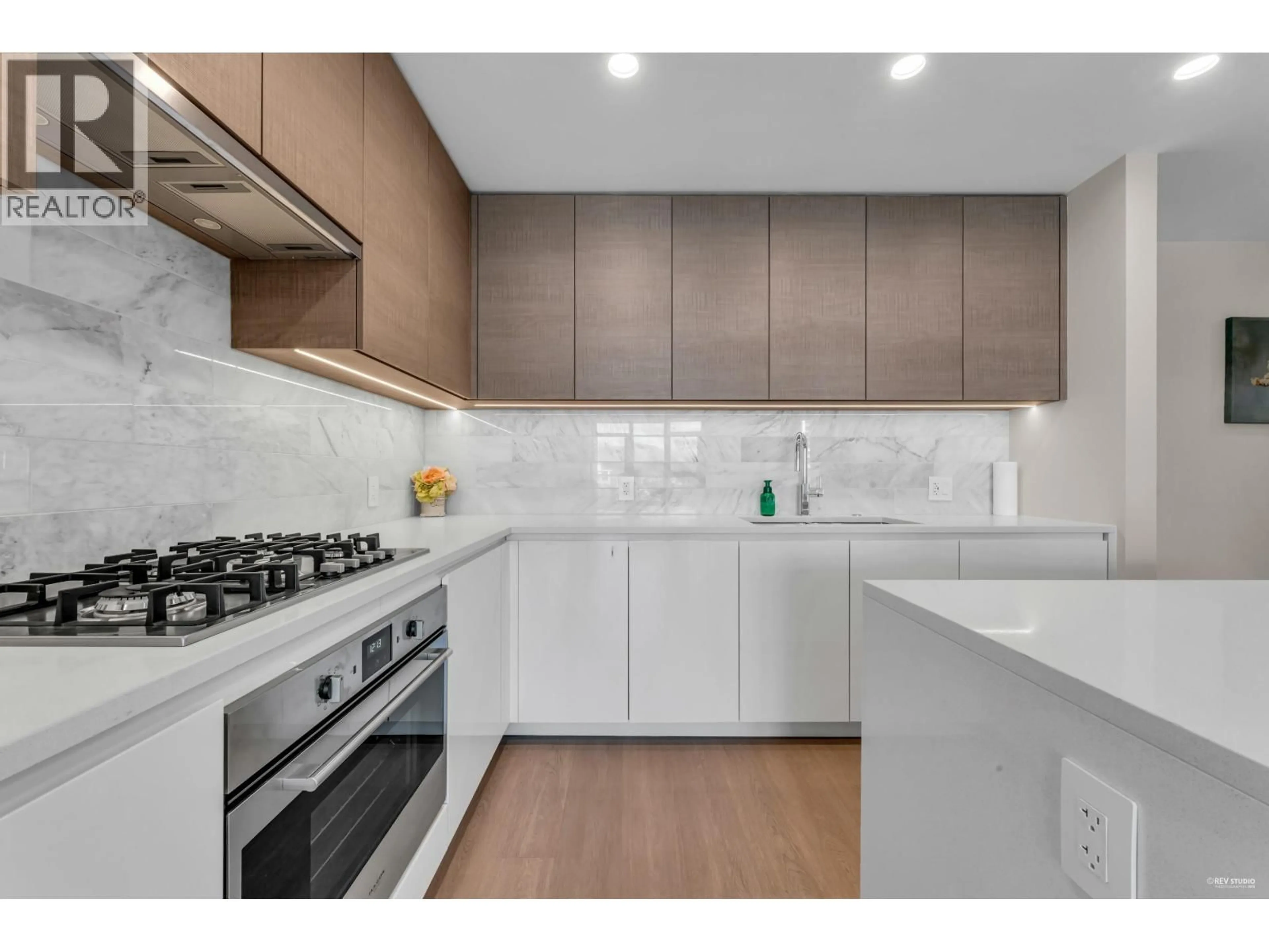 Unknown for 3506 - 4168 LOUGHEED HIGHWAY, Burnaby British Columbia V5C0N9