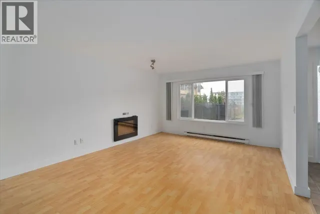 663-665 HARRISON AVENUE, Coquitlam 5