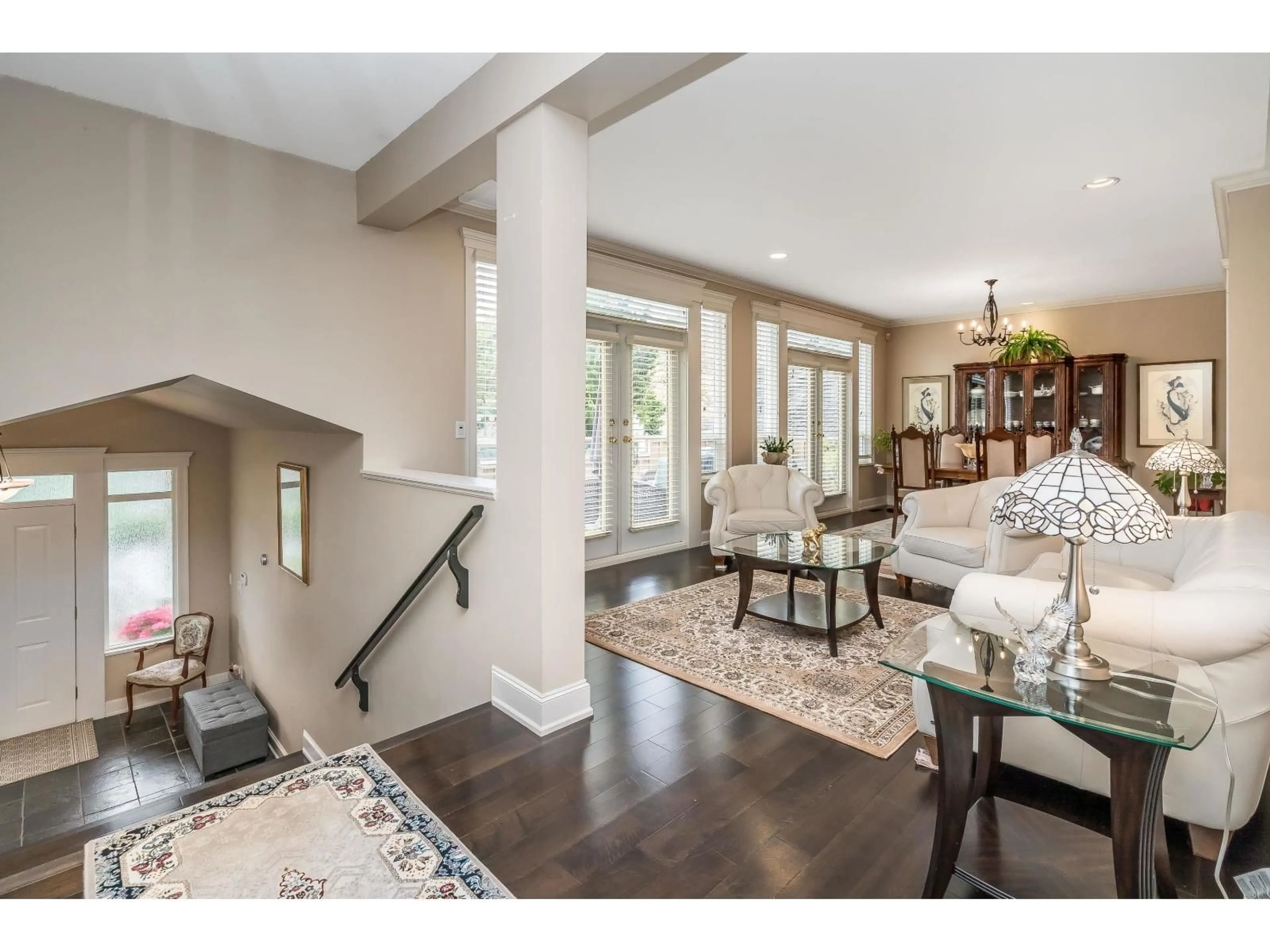 Indoor entryway for 15396 SEQUOIA, Surrey British Columbia V3S8N4