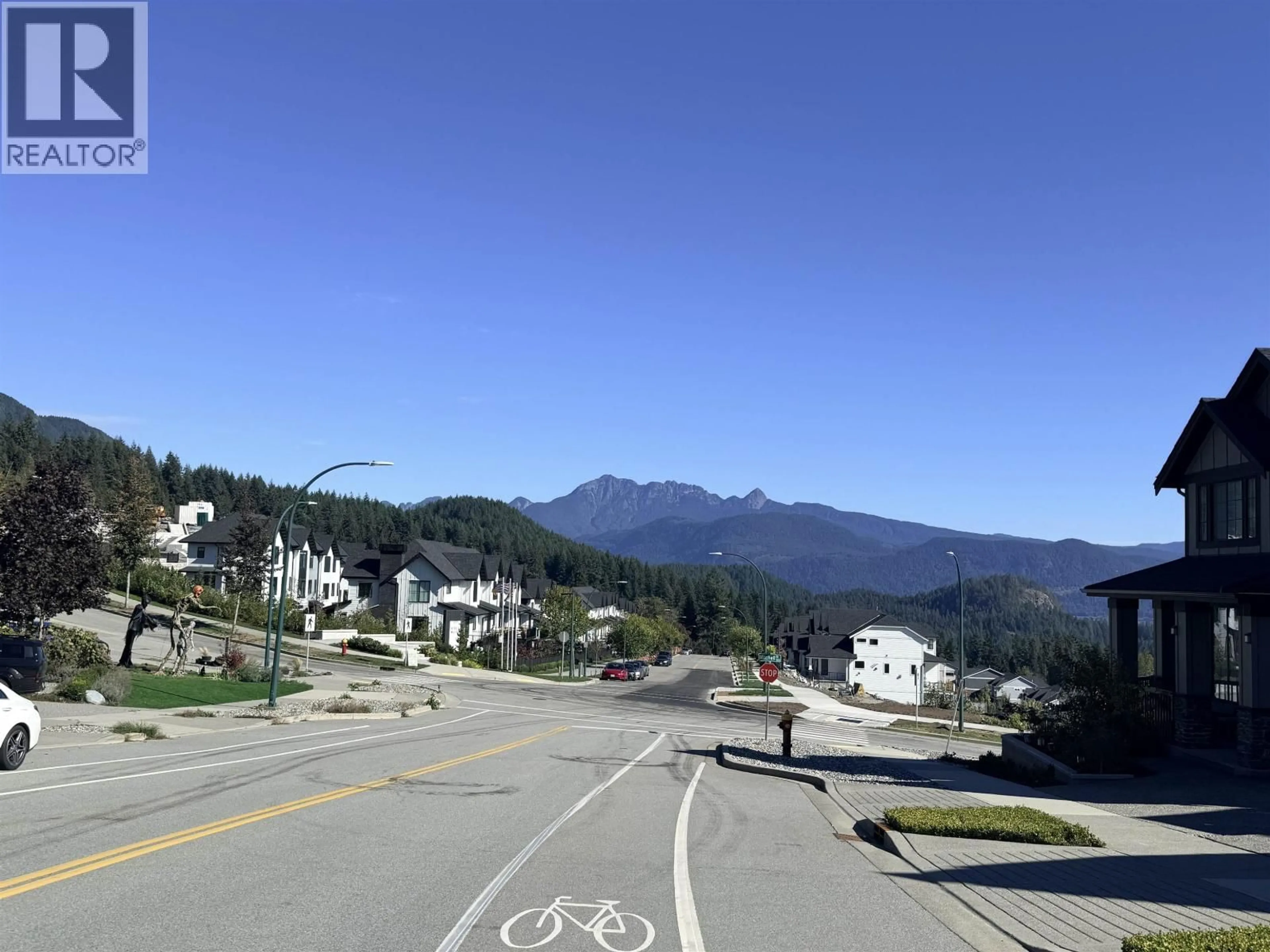 Blurry image for 3561 SHEFFIELD AVENUE, Coquitlam British Columbia V3E0M4