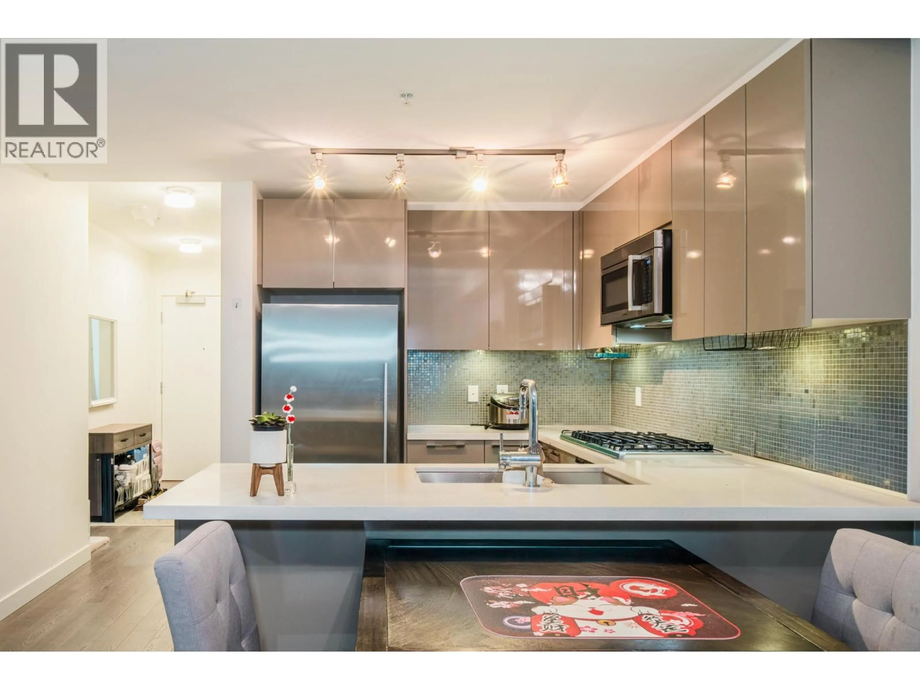 Contemporary kitchen, ceramic/tile floor for 108 - 10177 RIVER DRIVE, Richmond British Columbia V6X0S2