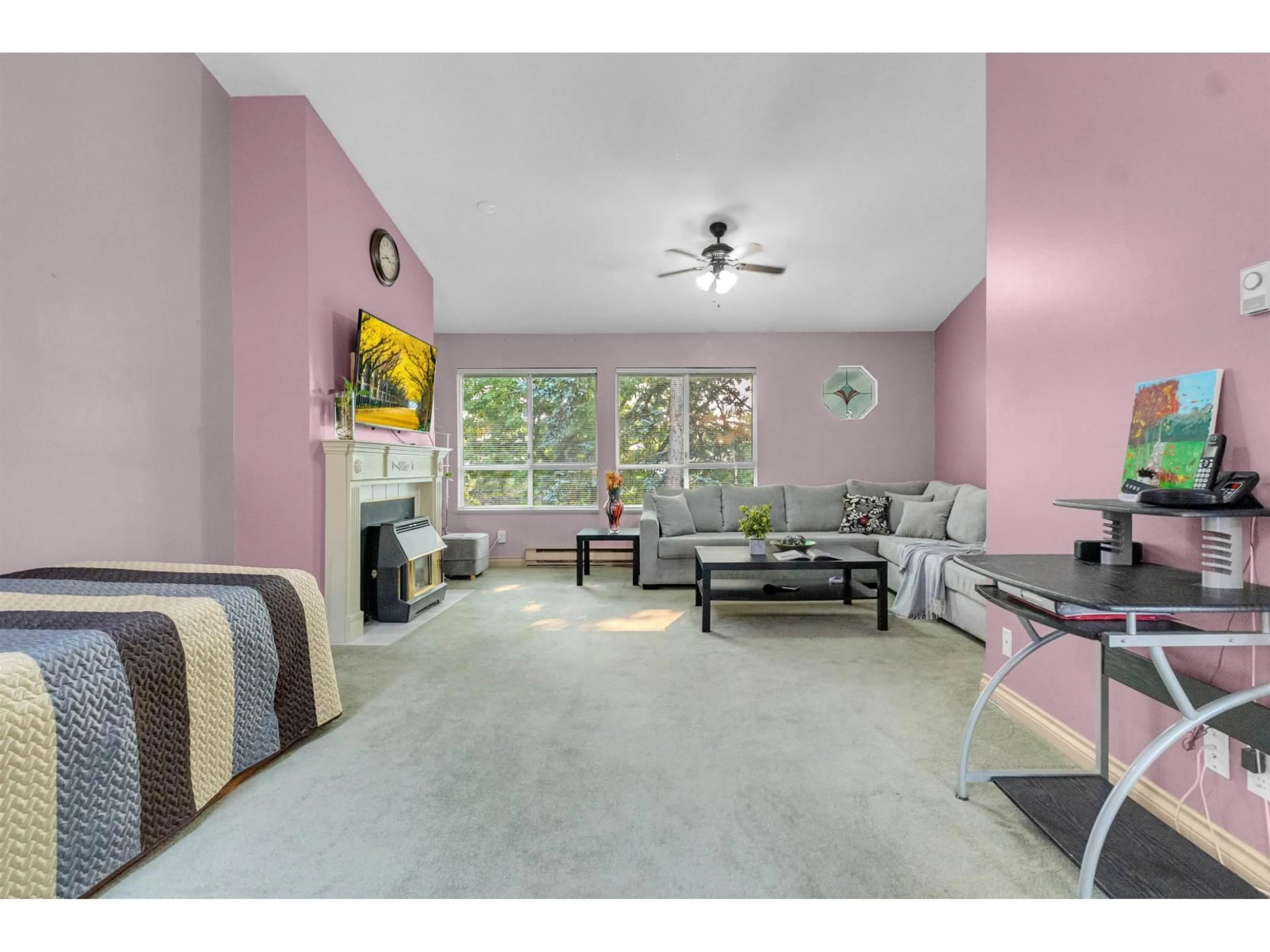 Living room with furniture, ceramic/tile floor for 212 - 9072 FLEETWOOD, Surrey British Columbia V3R0M6