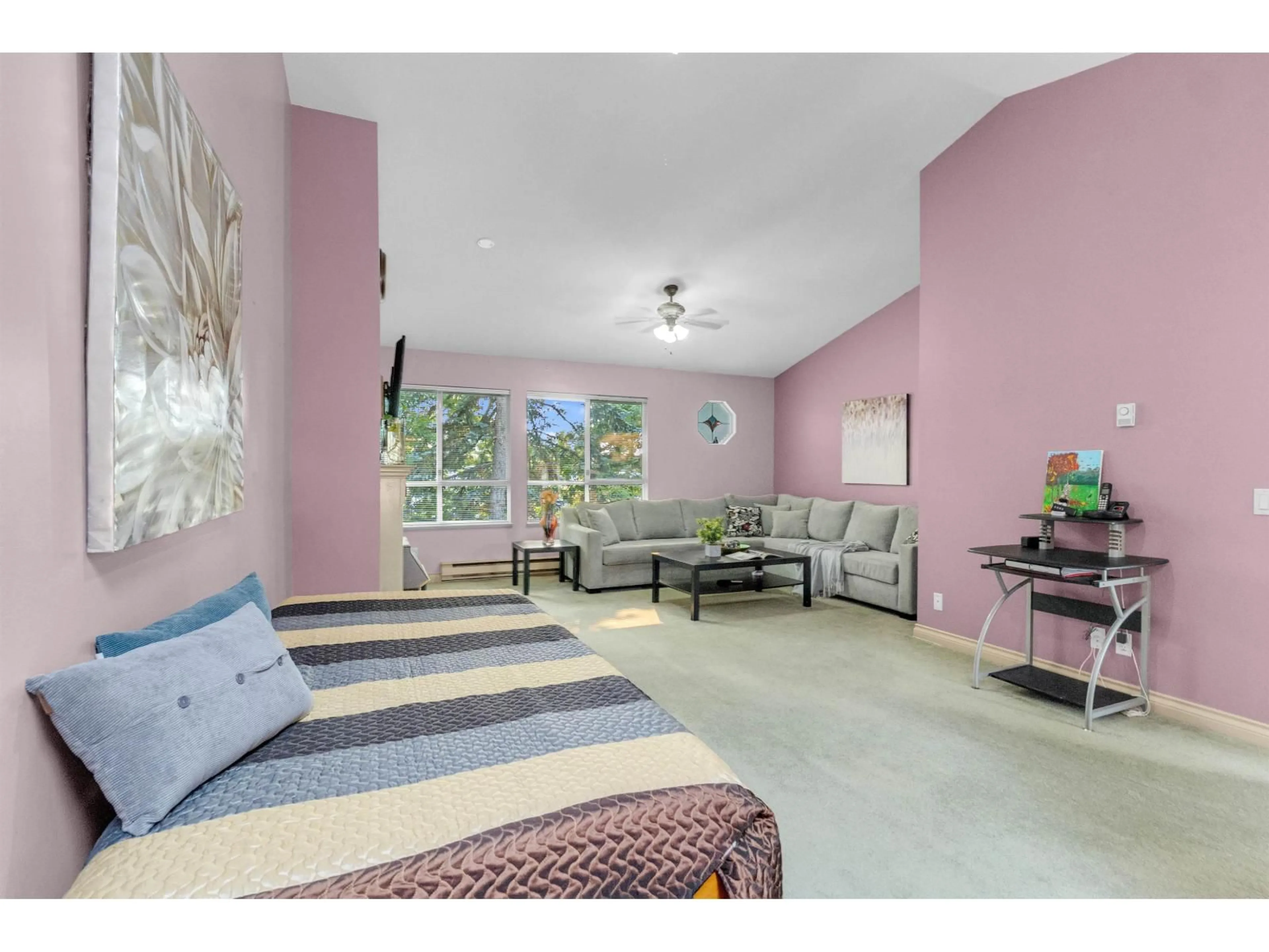 A pic of a room for 212 - 9072 FLEETWOOD, Surrey British Columbia V3R0M6