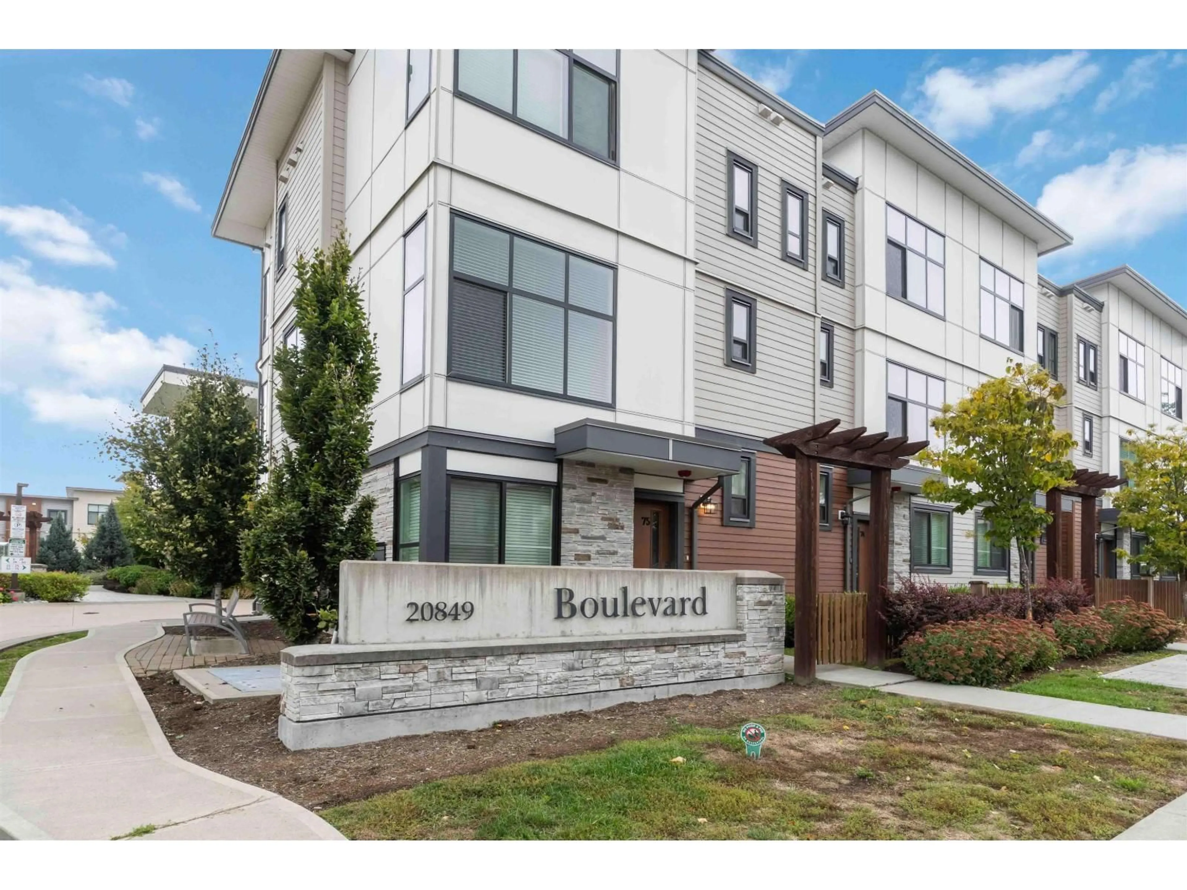 Home with brick exterior material, building for 34 - 20849 78B, Langley British Columbia V2Y0X6