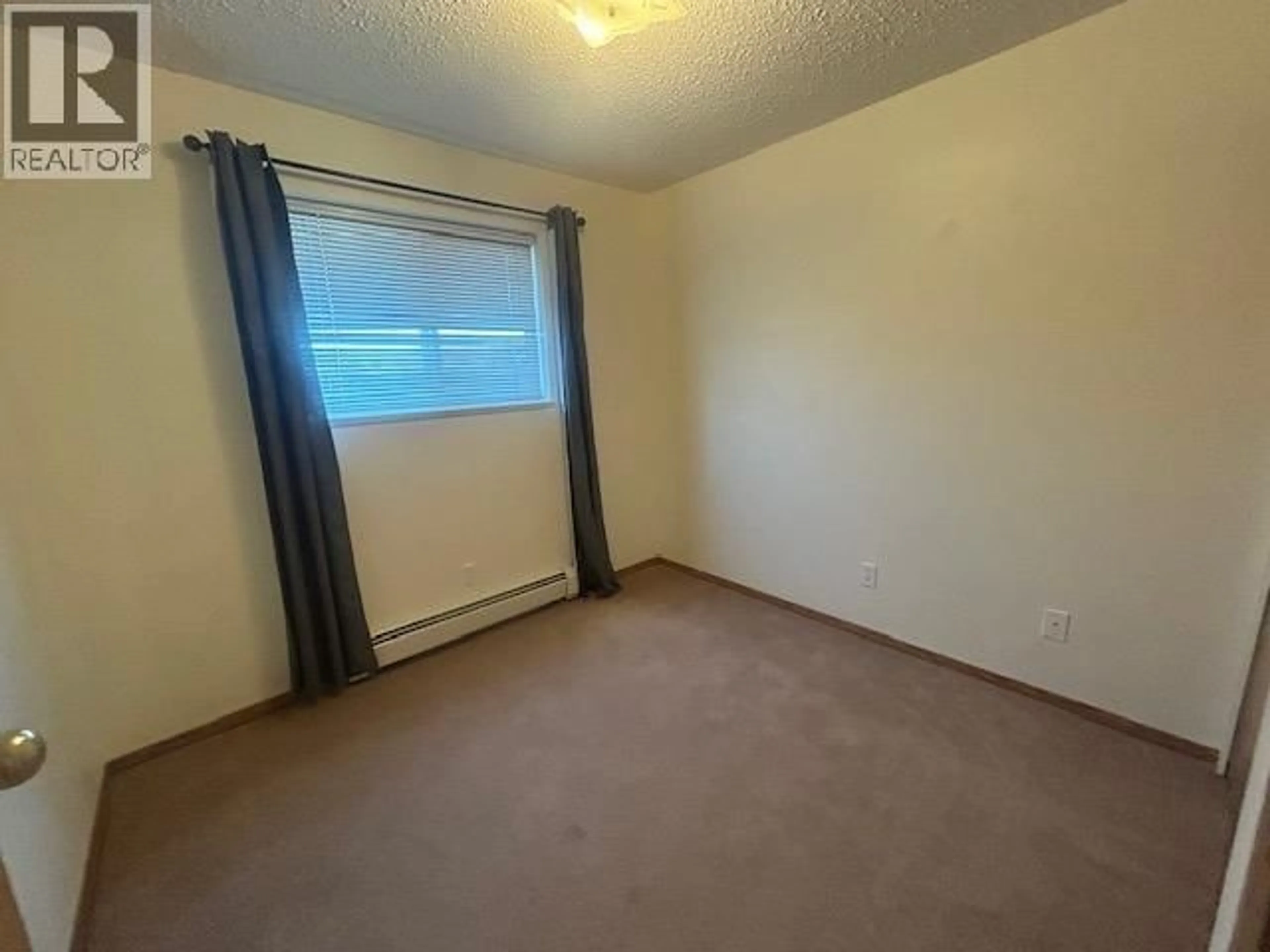 A pic of a room for 402 - 8507 86 STREET, Fort St. John British Columbia V1J0E4