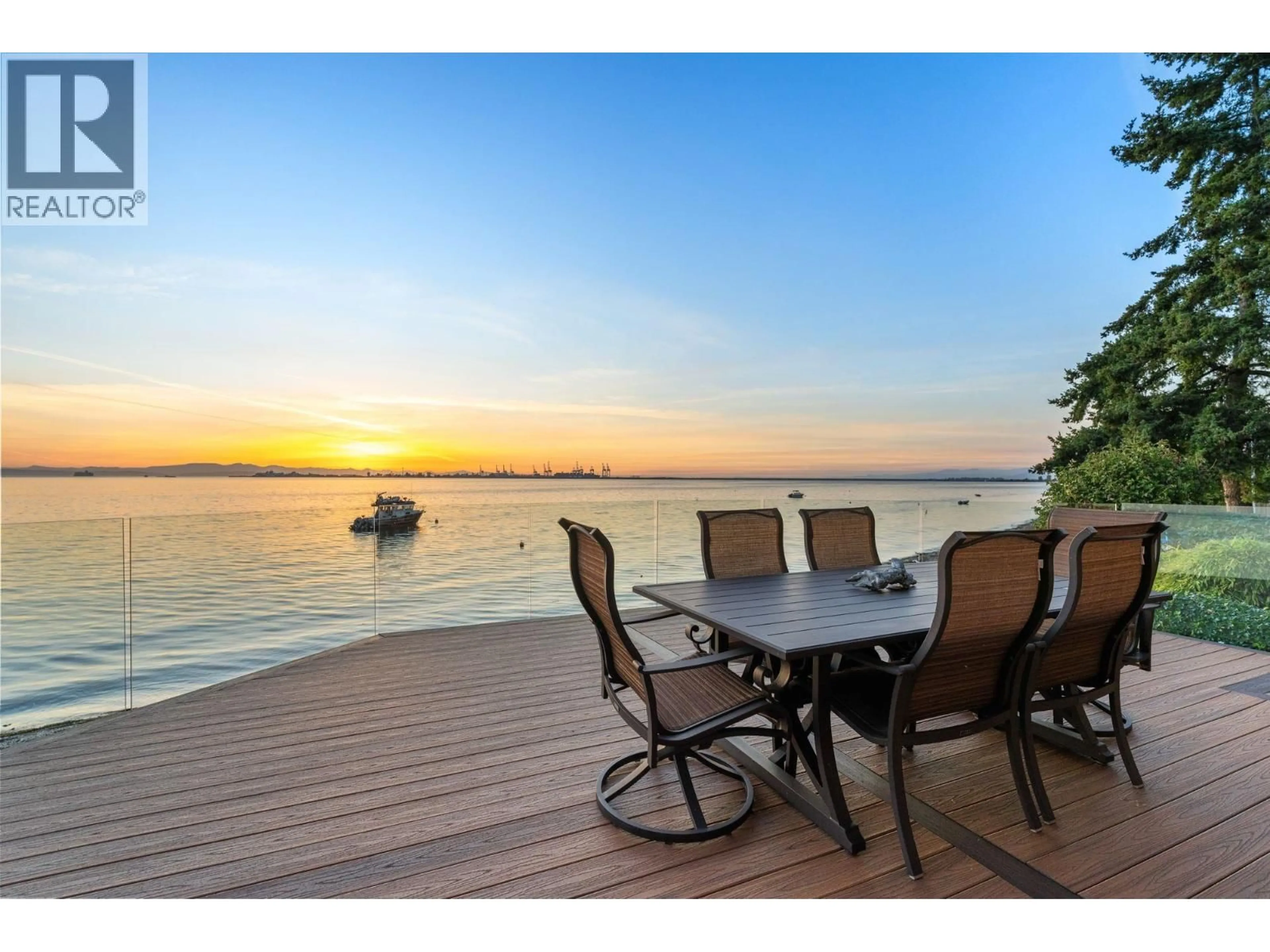 Patio, water/lake/river/ocean view for 330 TSAWWASSEN BEACH ROAD, Delta British Columbia V4M4C9
