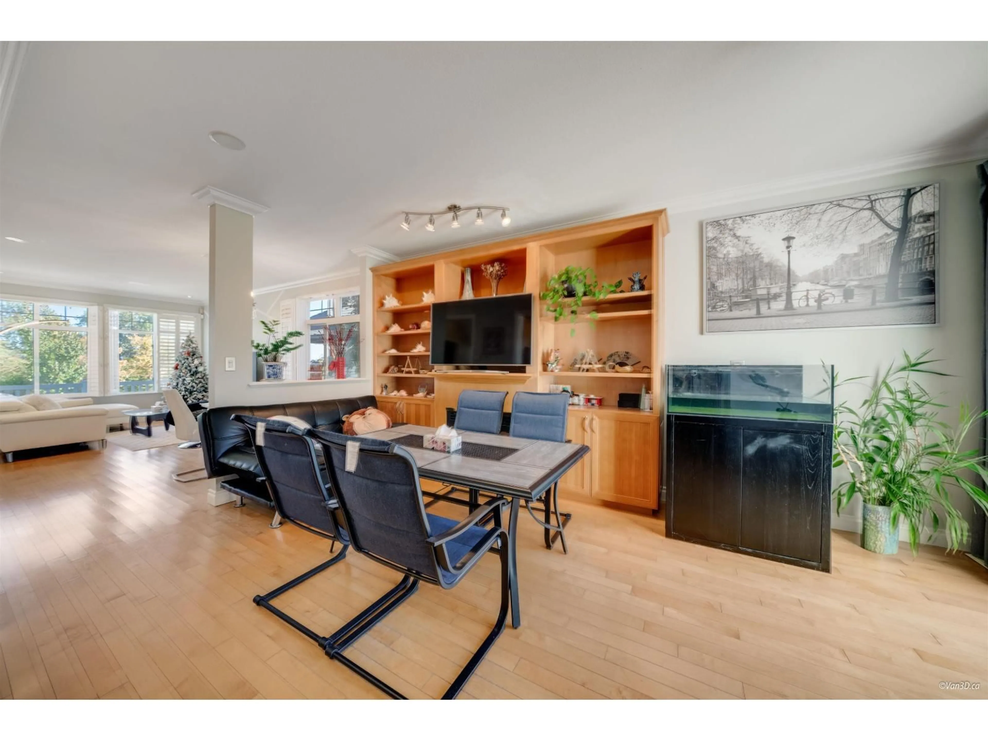 Open concept kitchen, unknown for 5731 148B, Surrey British Columbia V3S8W6