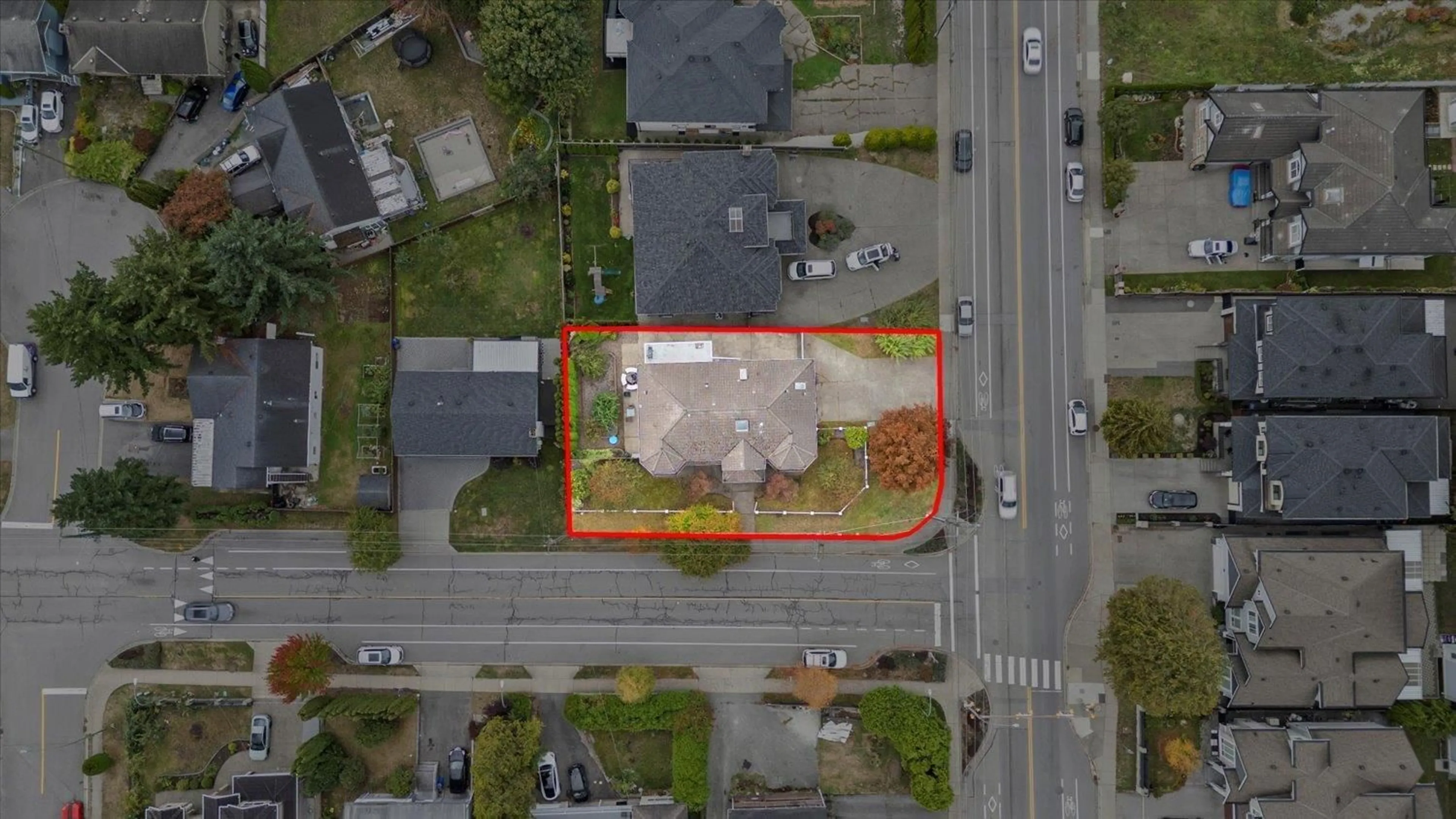 A pic from outside/outdoor area/front of a property/back of a property/a pic from drone, street for 7981 115, Delta British Columbia V4C7B2