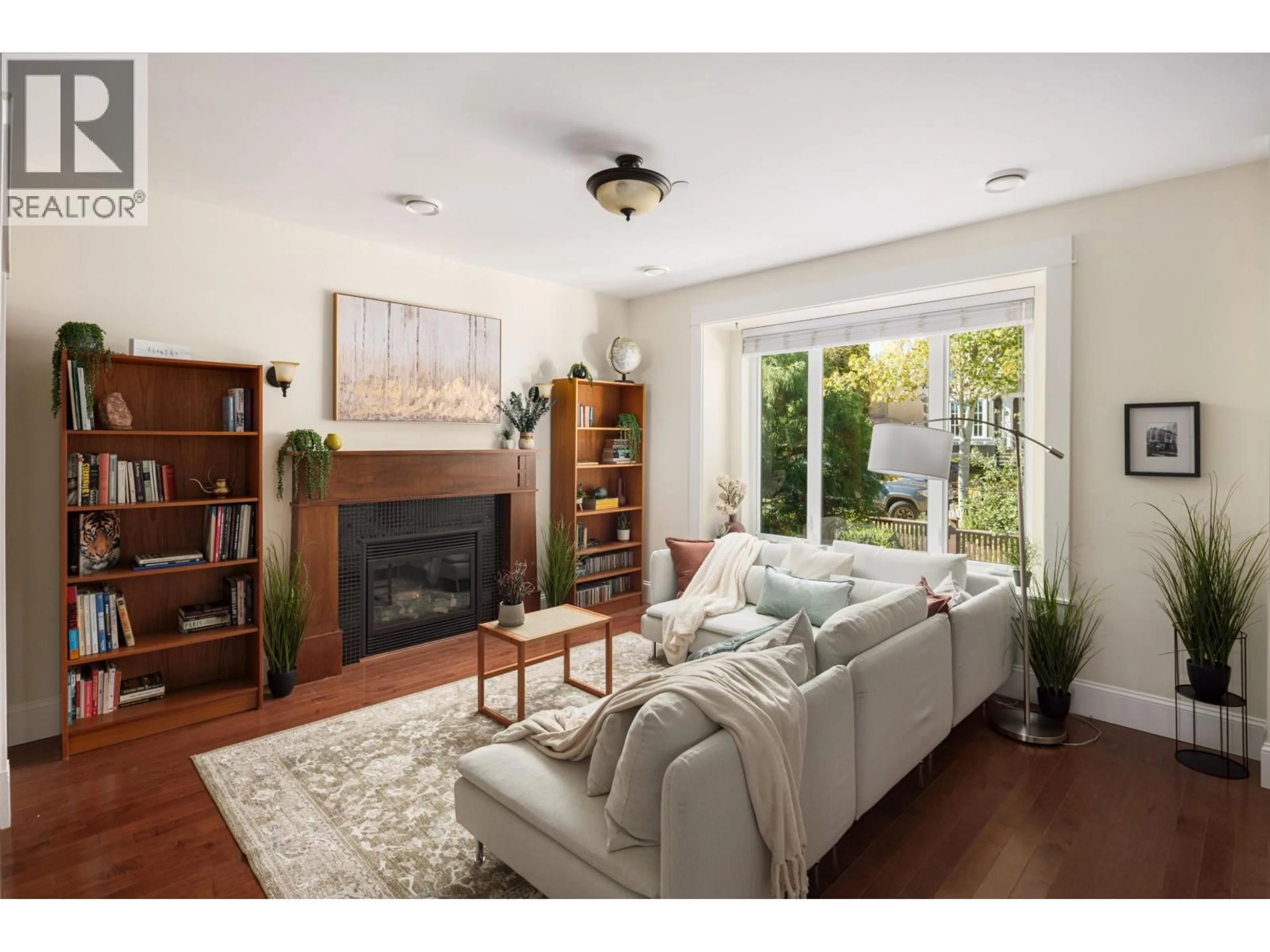 Living room with furniture, unknown for 4804 ELGIN STREET, Vancouver British Columbia V5V4S2