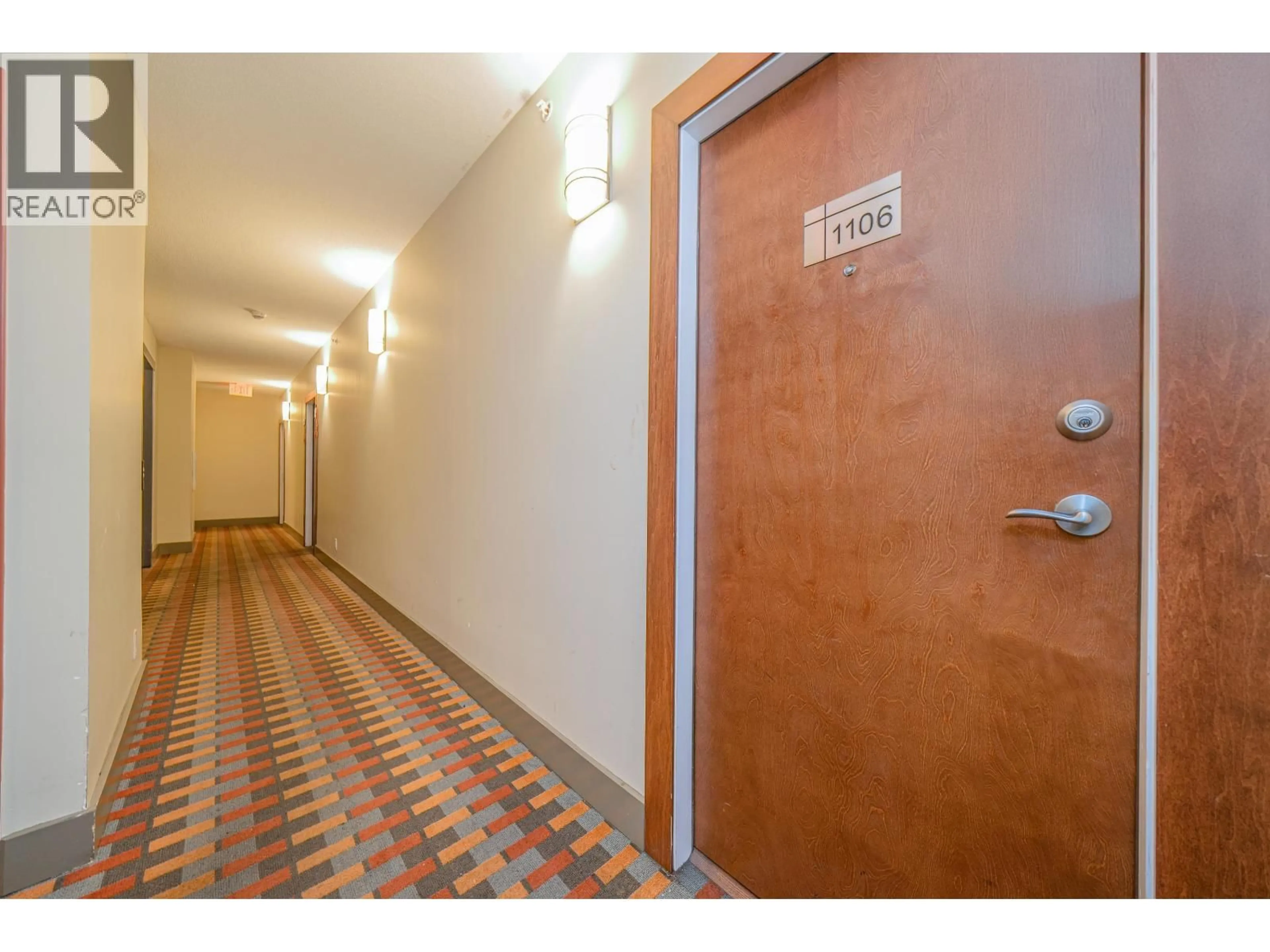 Indoor foyer for 1106 - 6888 ALDERBRIDGE WAY, Richmond British Columbia V6X0A7