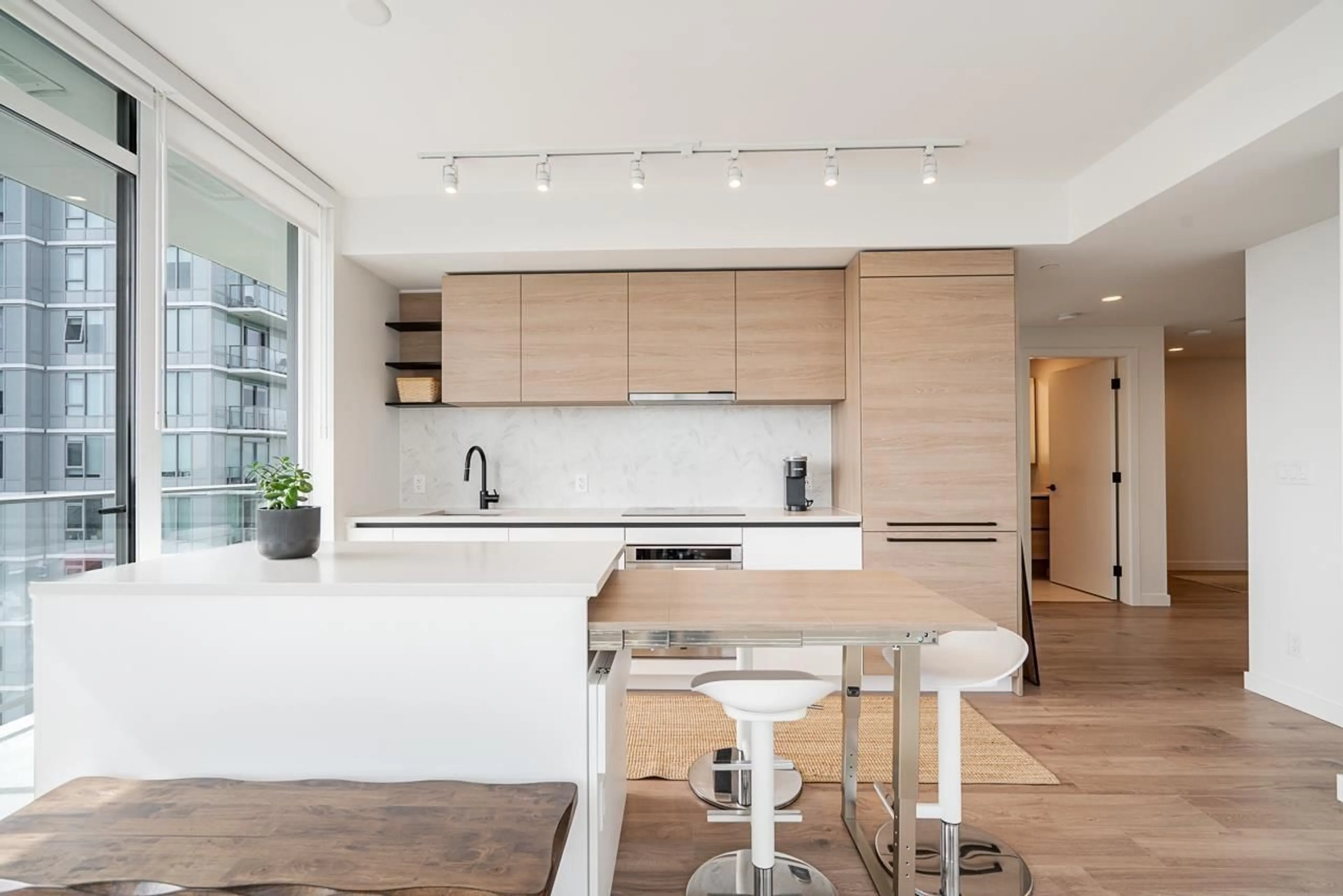 Open concept kitchen, unknown for 2508 - 13428 105, Surrey British Columbia V3T0S6