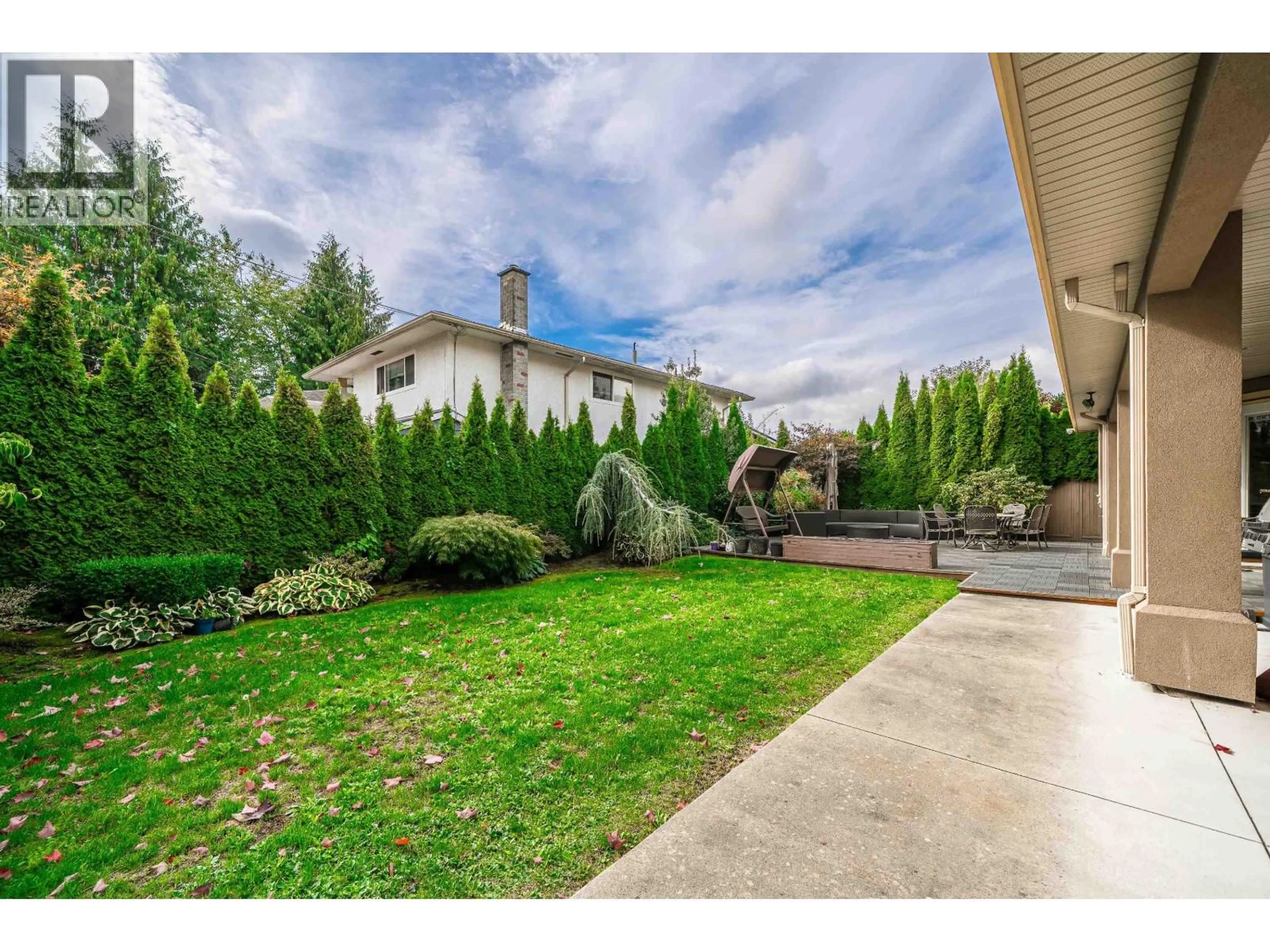 Patio, street for 8360 ROBINSON ROAD, Richmond British Columbia V6Y1B4