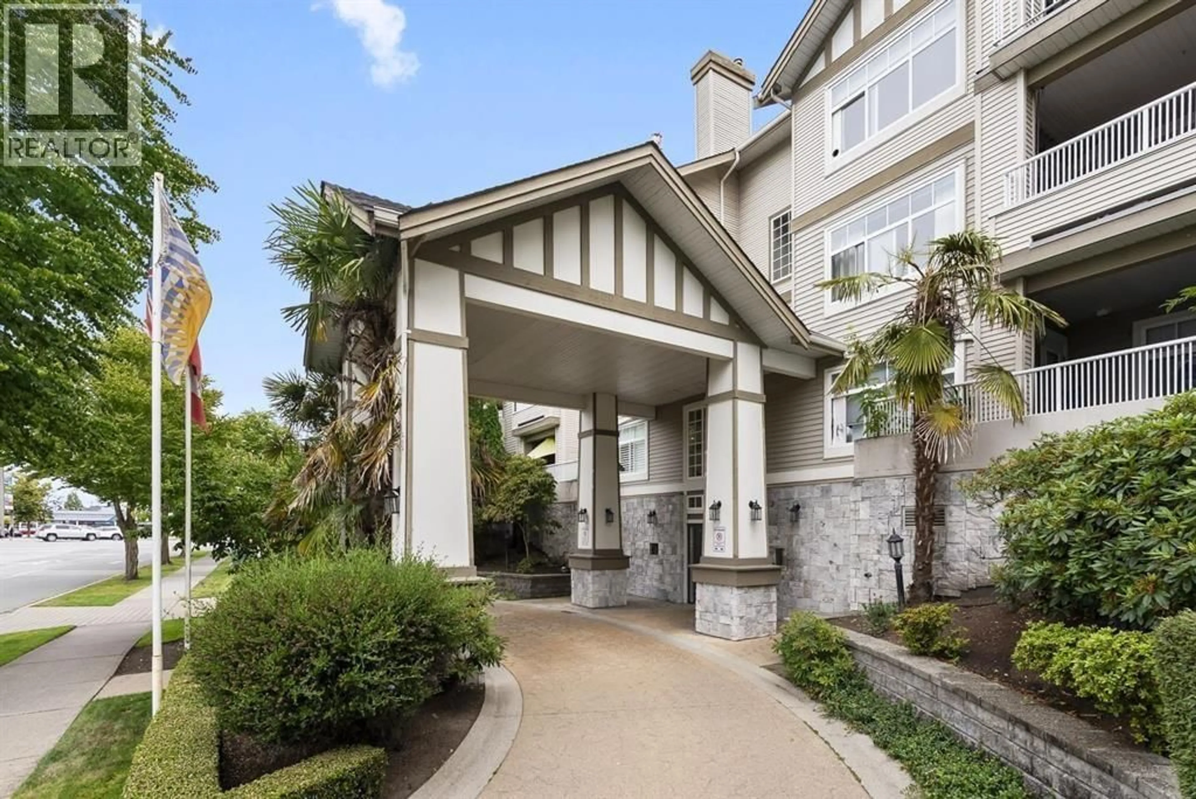 Unknown for 302 - 4770 52A STREET, Delta British Columbia V4K5B5