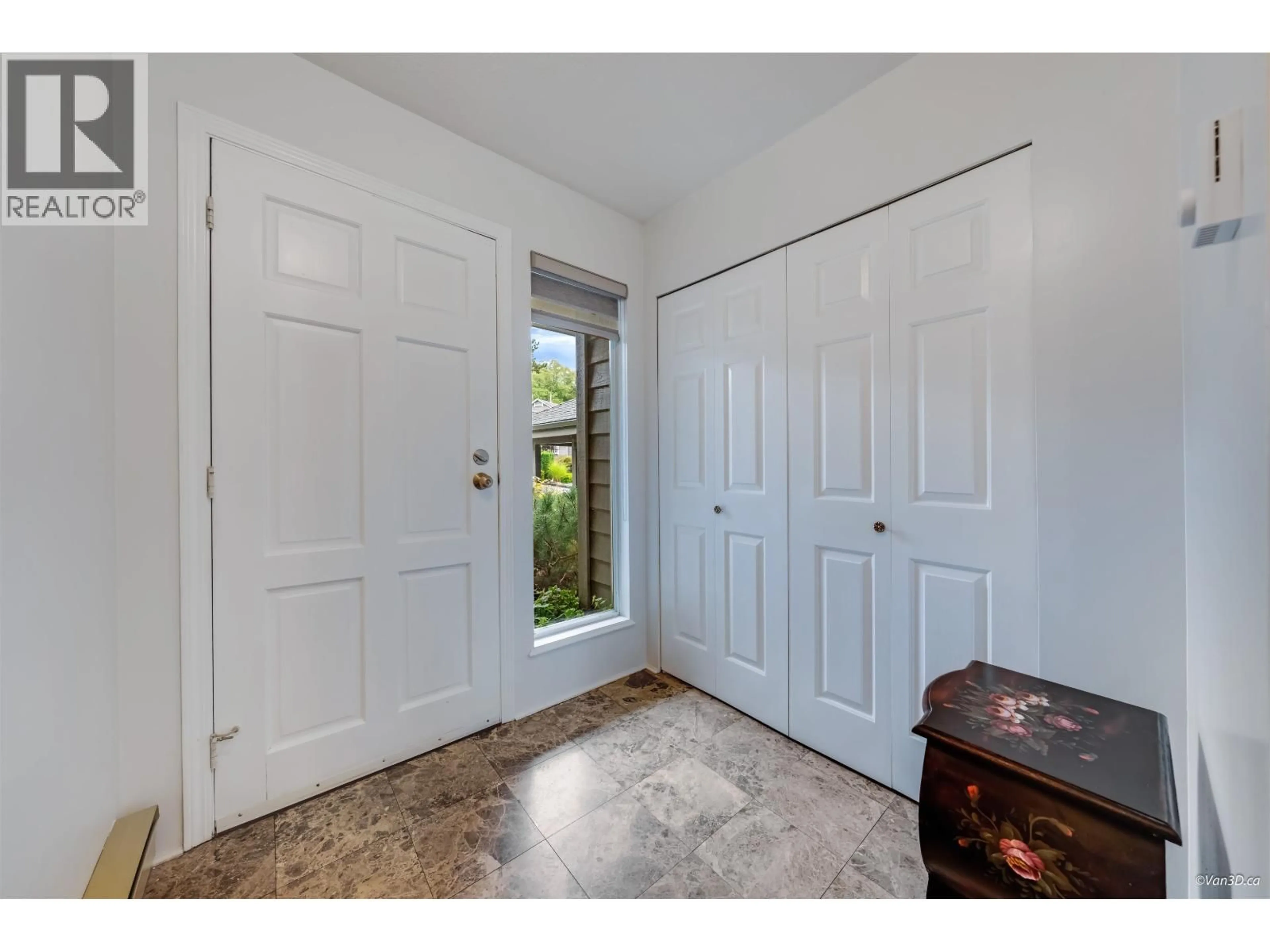 Unknown for 808 ROCHE POINT DRIVE, North Vancouver British Columbia V7H2T8