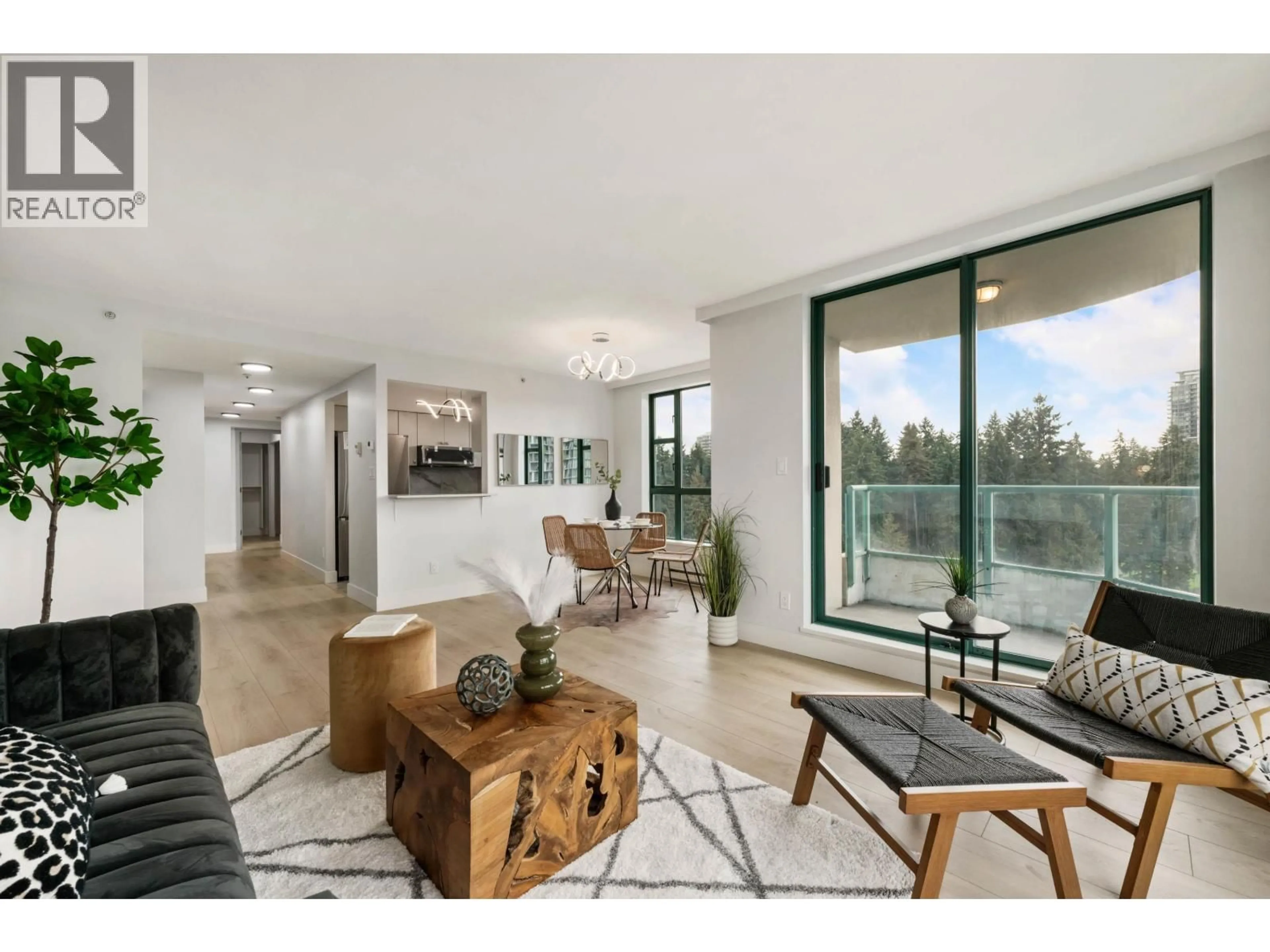 Unknown for 1303 - 3071 GLEN DRIVE, Coquitlam British Columbia V3B7R1