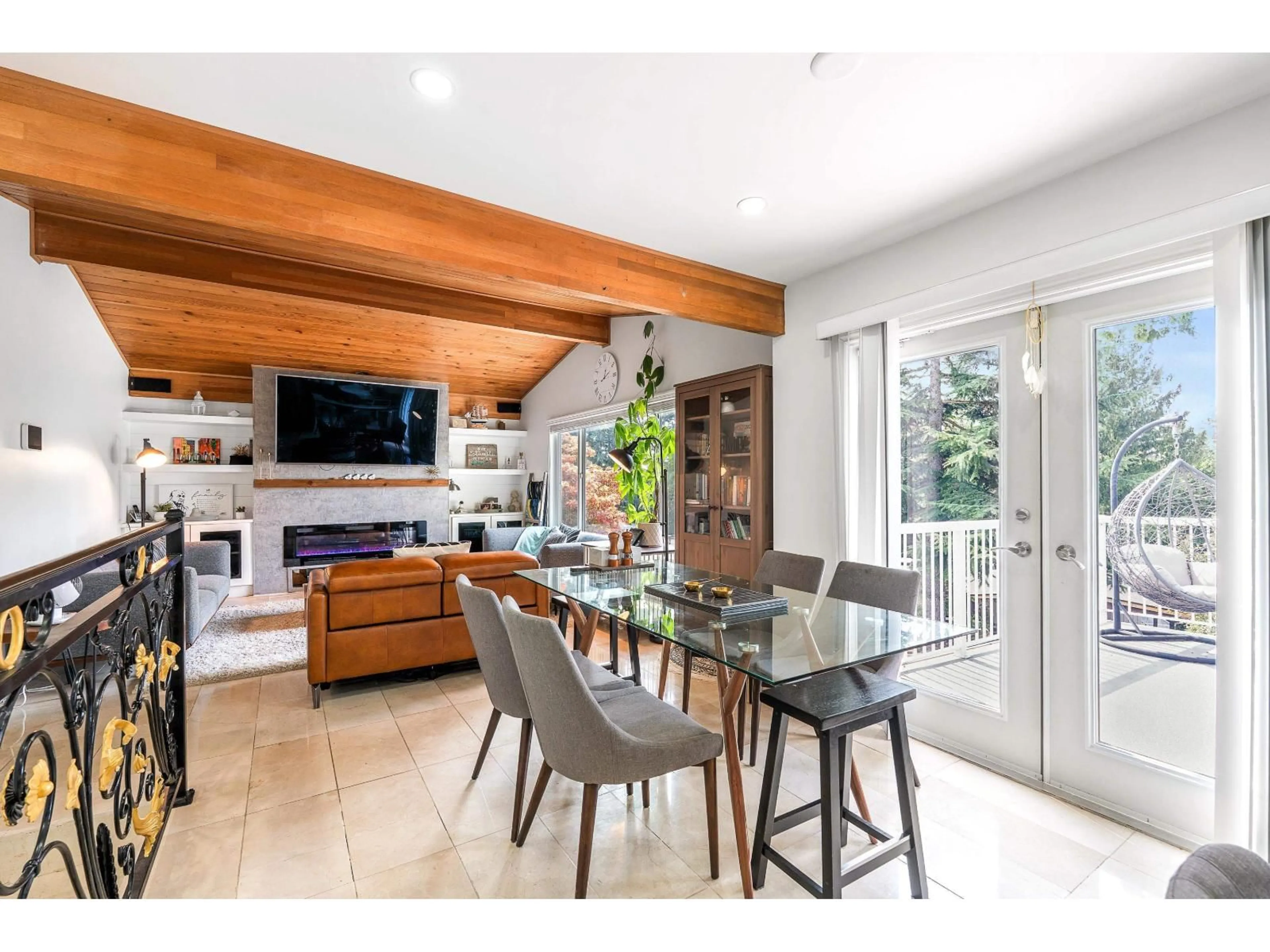 Unknown for 10662 SANTA MONICA, Delta British Columbia V4C1R2
