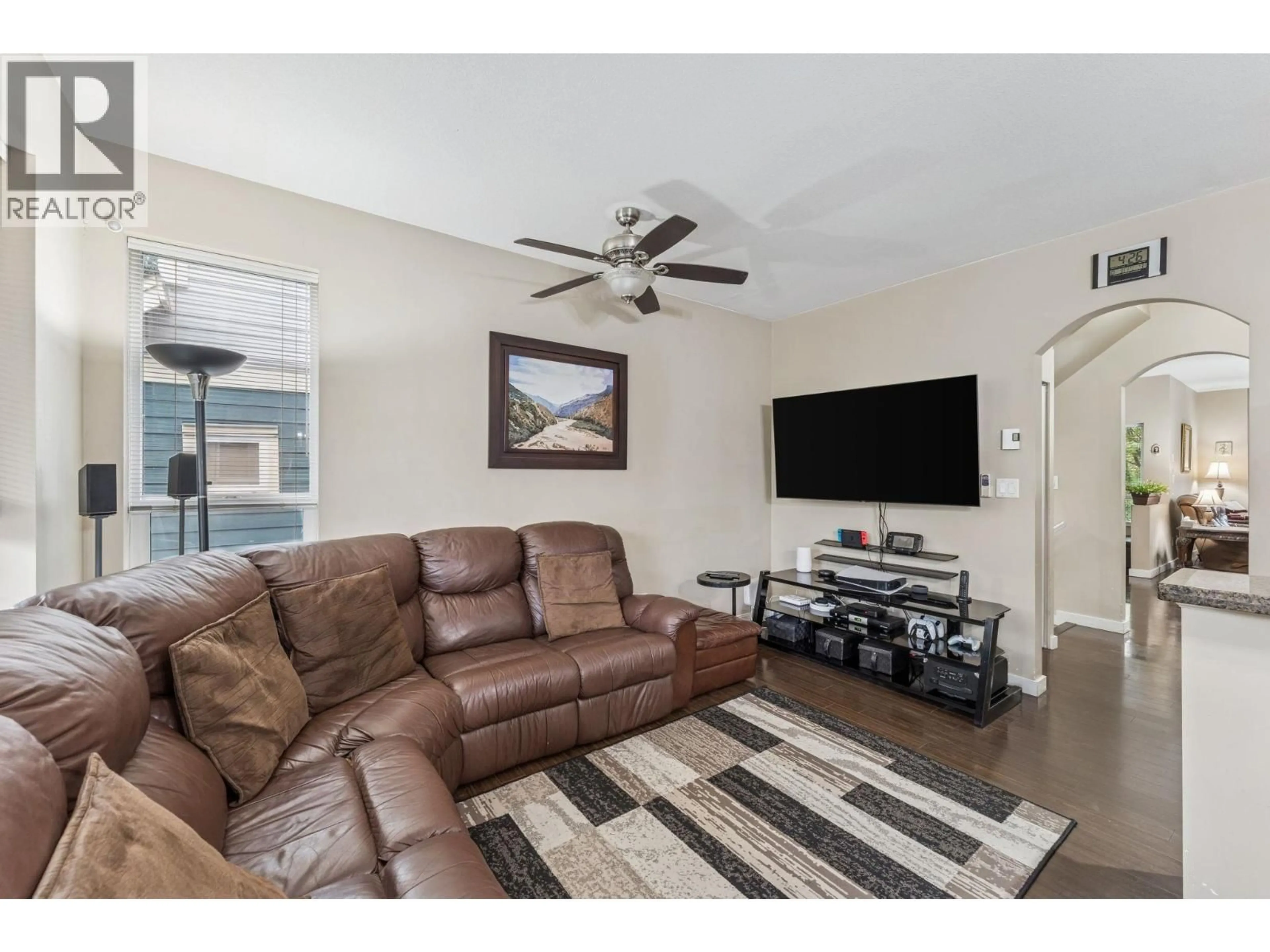 Living room with furniture, unknown for 22337 SHARPE AVENUE, Richmond British Columbia V6V3C5