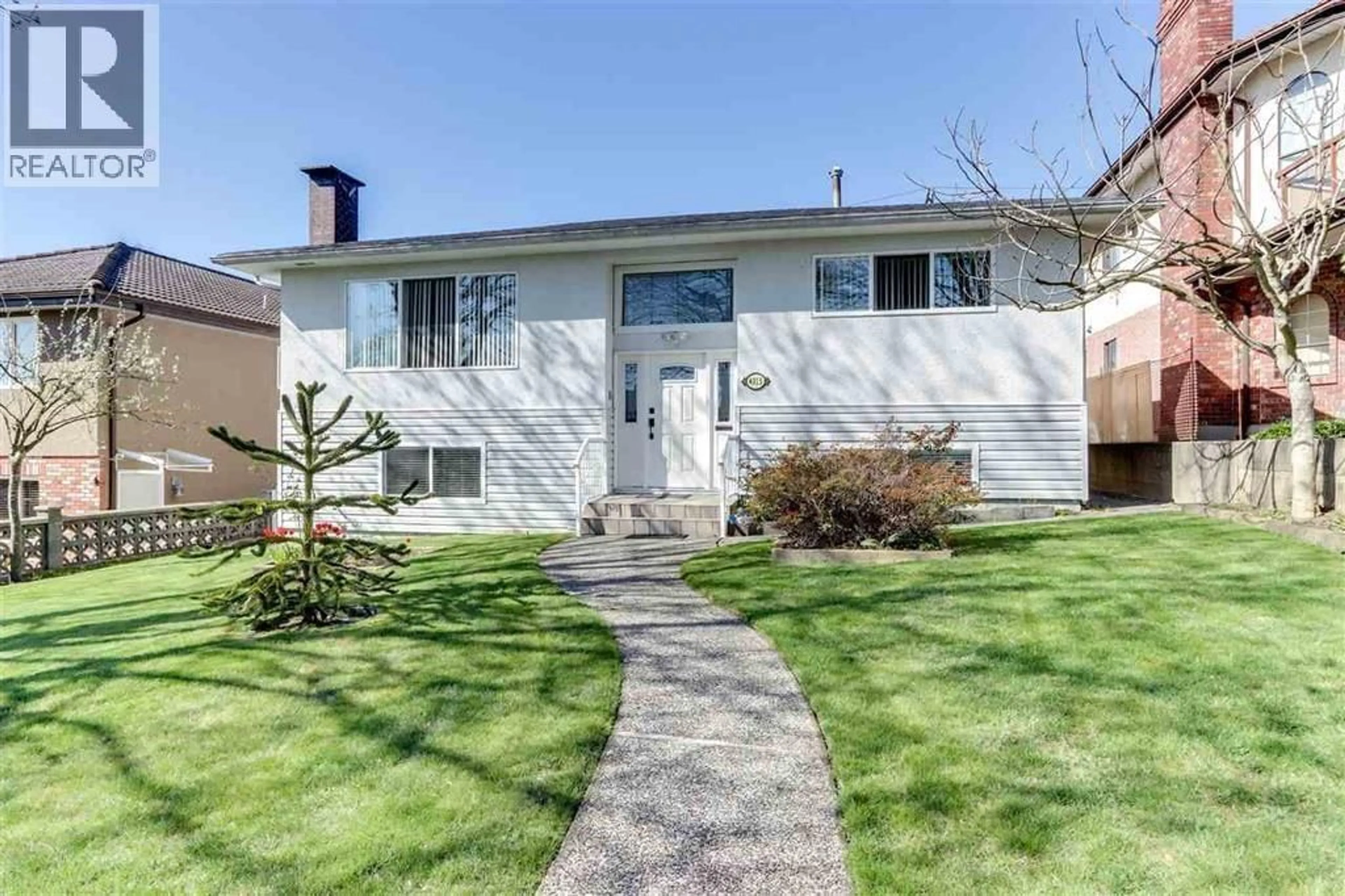 Home with vinyl exterior material, street for 4013 VENABLES STREET, Burnaby British Columbia V5C2Z5