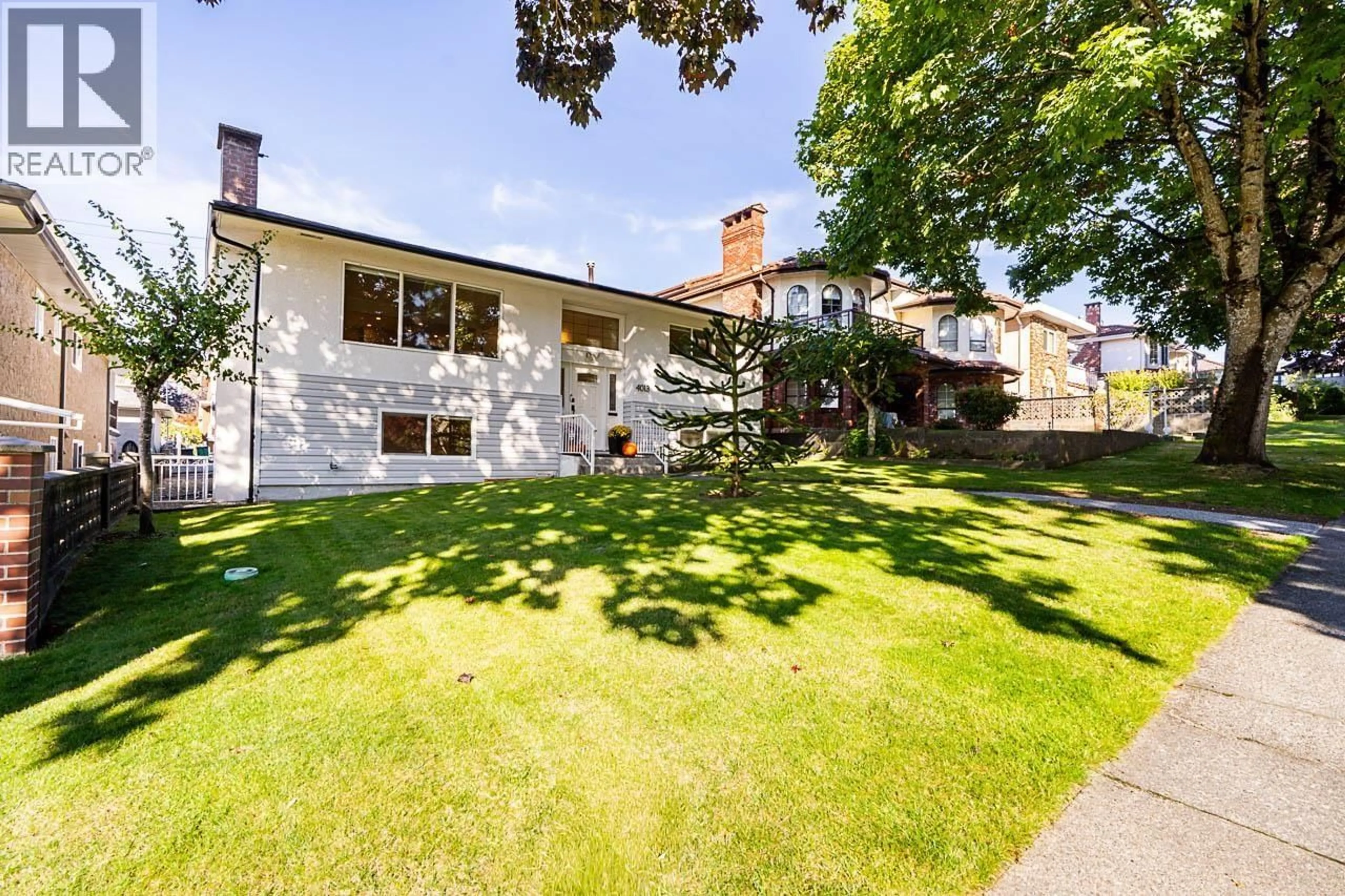 A pic from outside/outdoor area/front of a property/back of a property/a pic from drone, street for 4013 VENABLES STREET, Burnaby British Columbia V5C2Z5