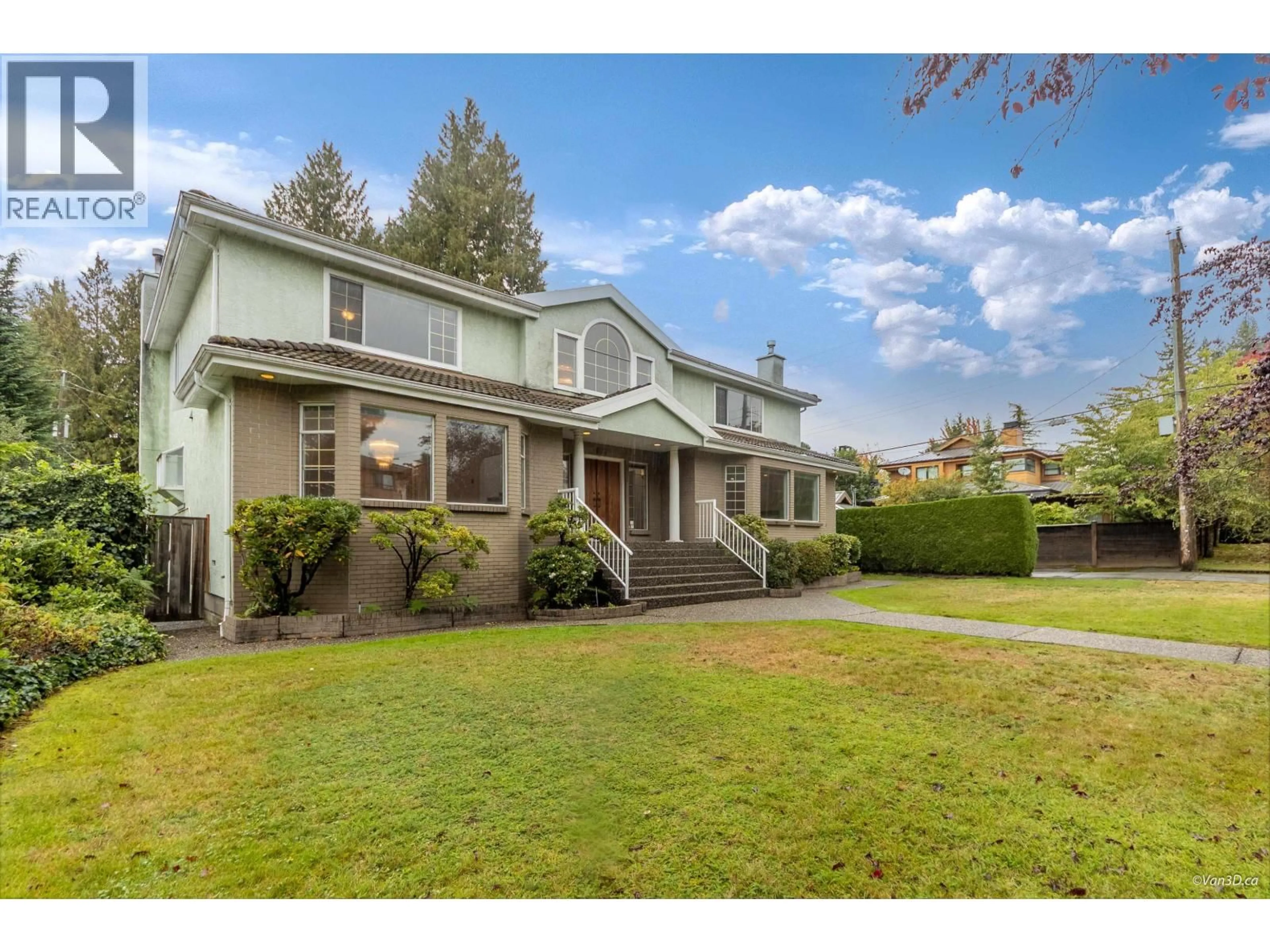 Home with vinyl exterior material, street for 6633 MONTGOMERY STREET, Vancouver British Columbia V6P4G3