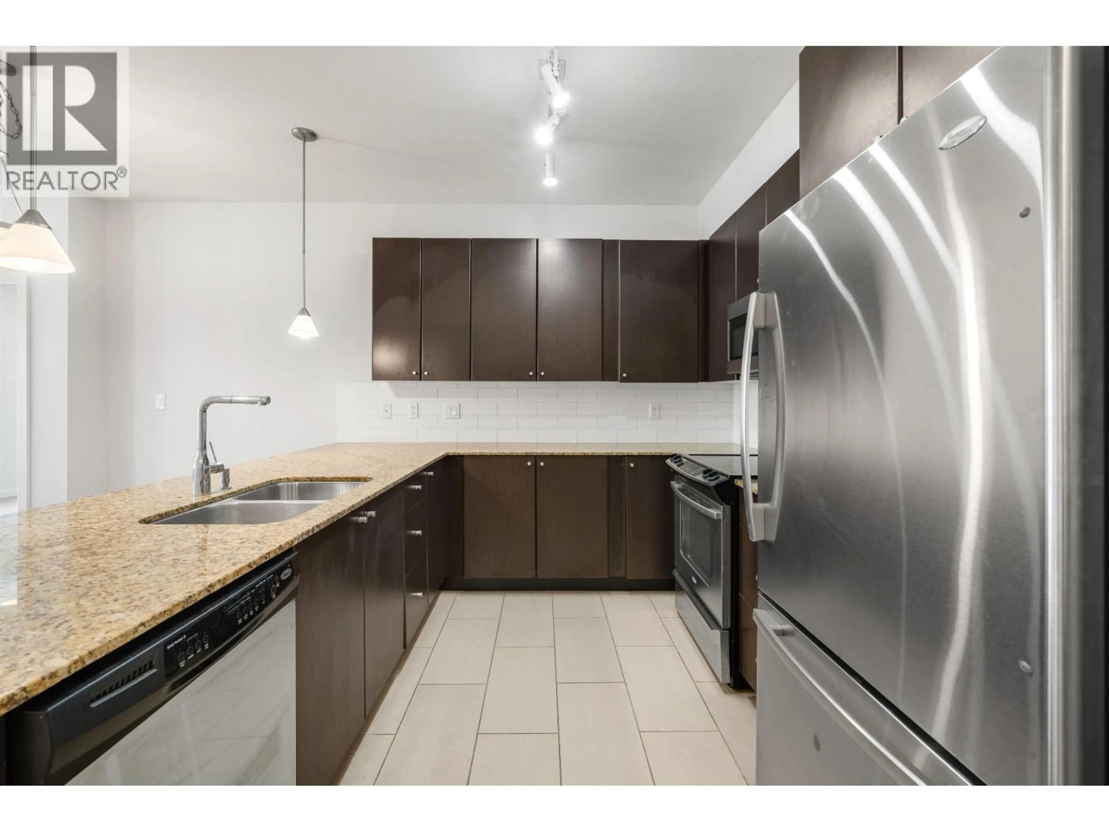 Standard kitchen, unknown for 317 - 225 FRANCIS WAY, New Westminster British Columbia V3L0G1
