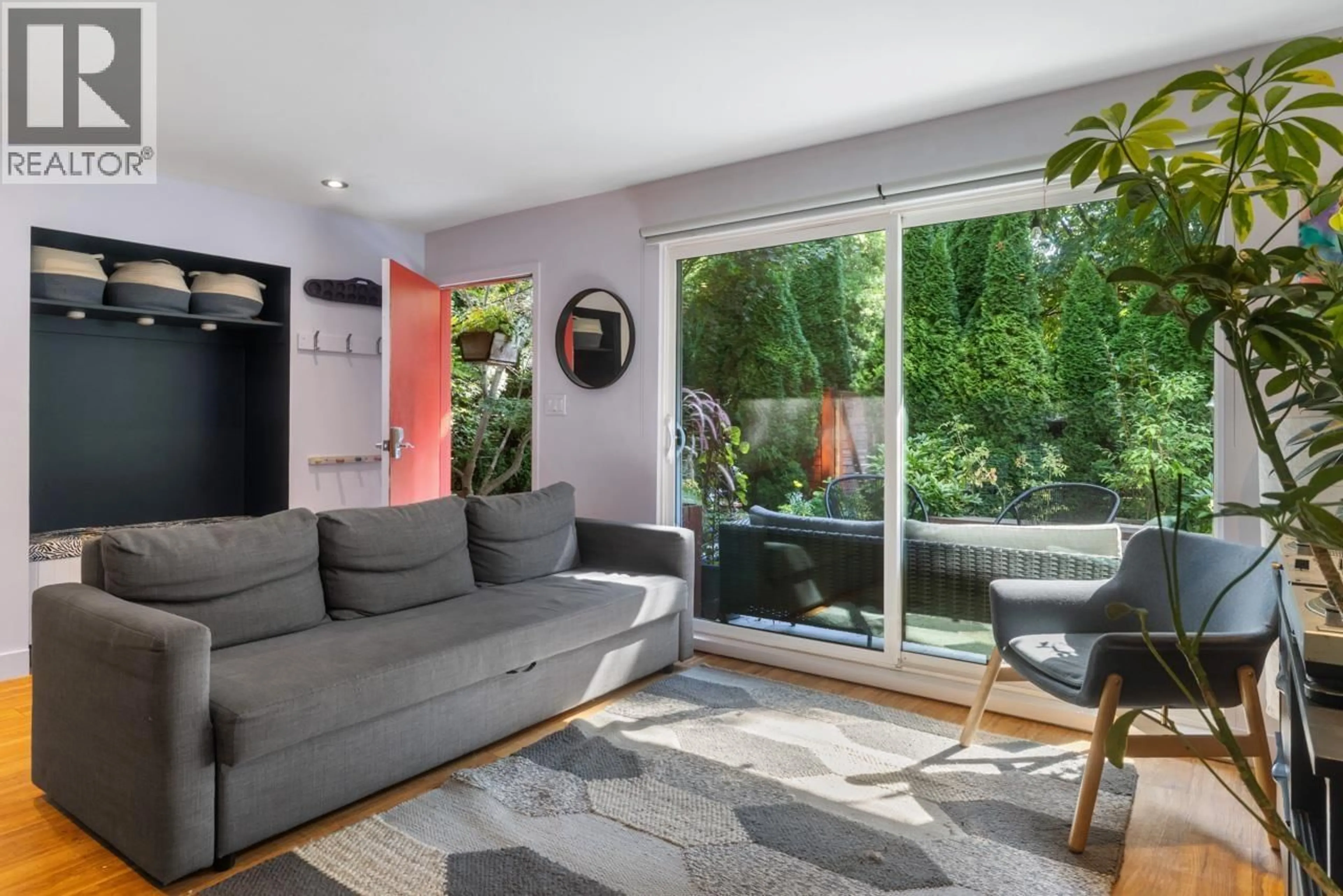 Living room with furniture, unknown for 1 - 2175 OXFORD STREET, Vancouver British Columbia V5L1E8