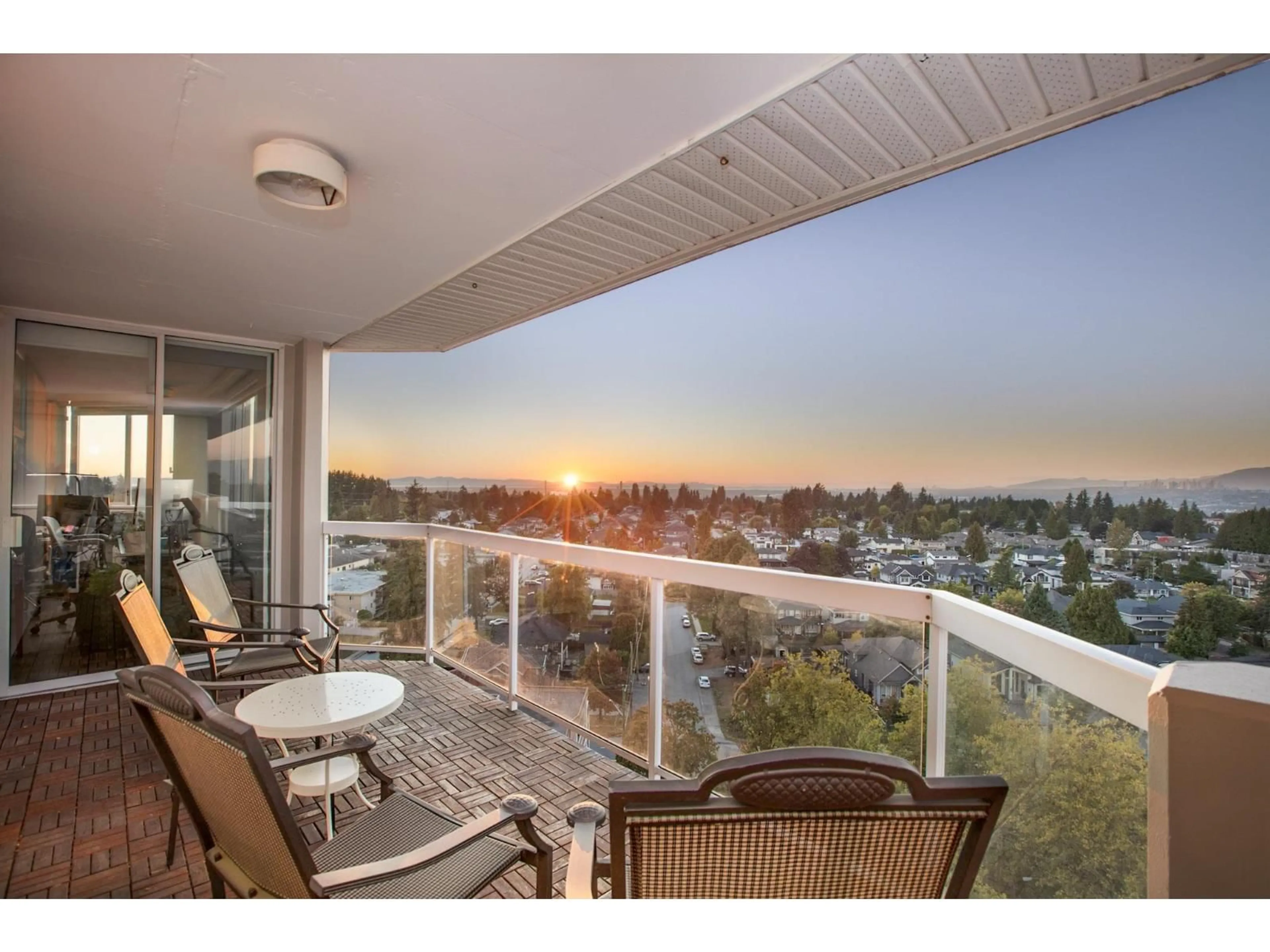 Balcony in the apartment, water/lake/river/ocean view for 1505 - 11881 88, Delta British Columbia V4C8A2