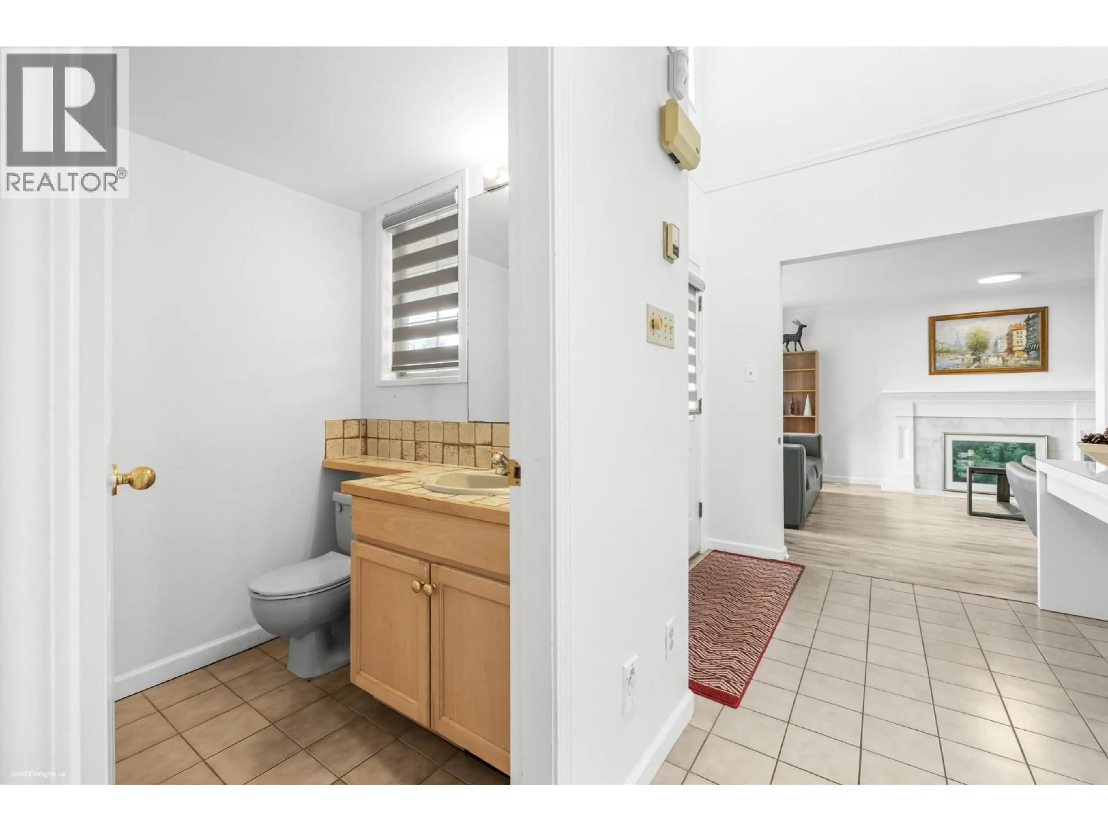 Standard bathroom, unknown for 5571 FORSYTH CRESCENT, Richmond British Columbia V7C2C2