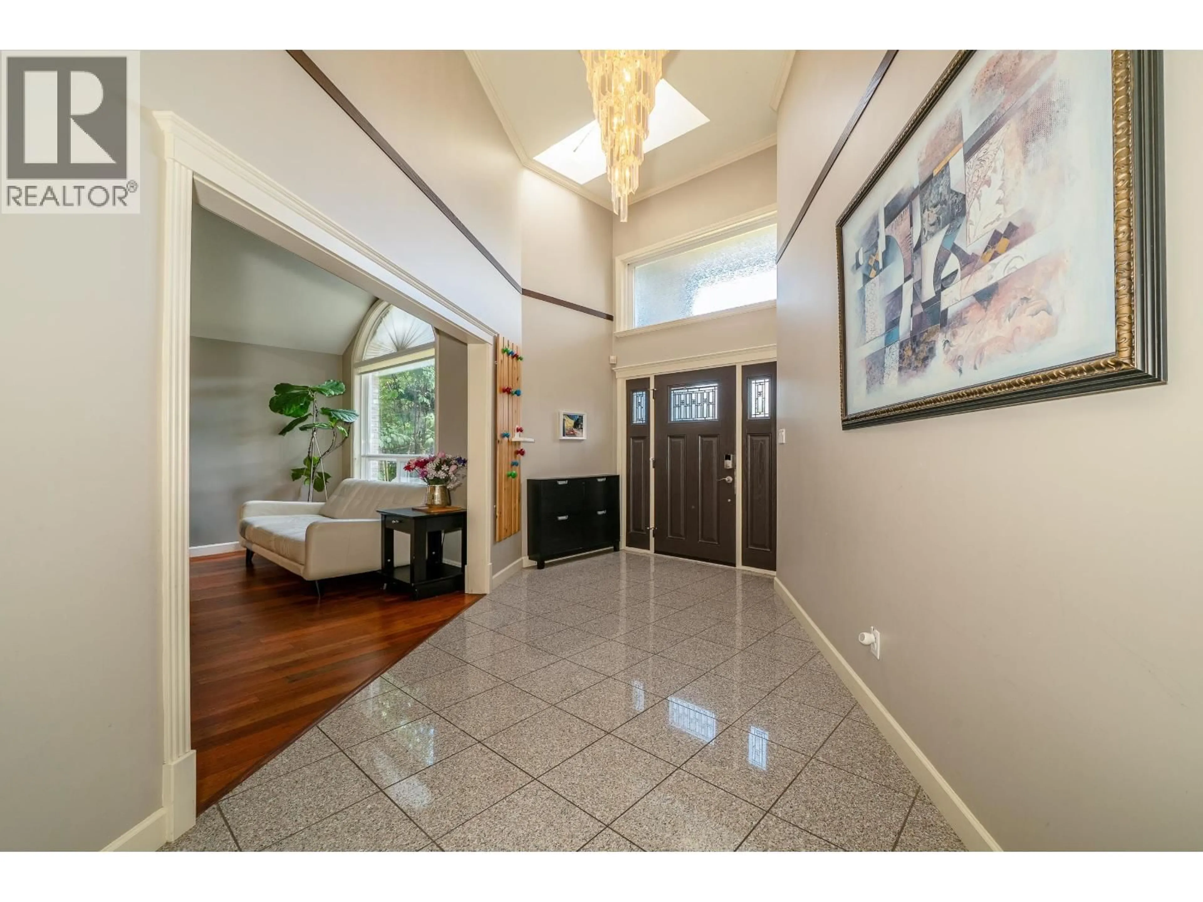 Indoor foyer for 5491 LACKNER CRESCENT, Richmond British Columbia V7E6A4