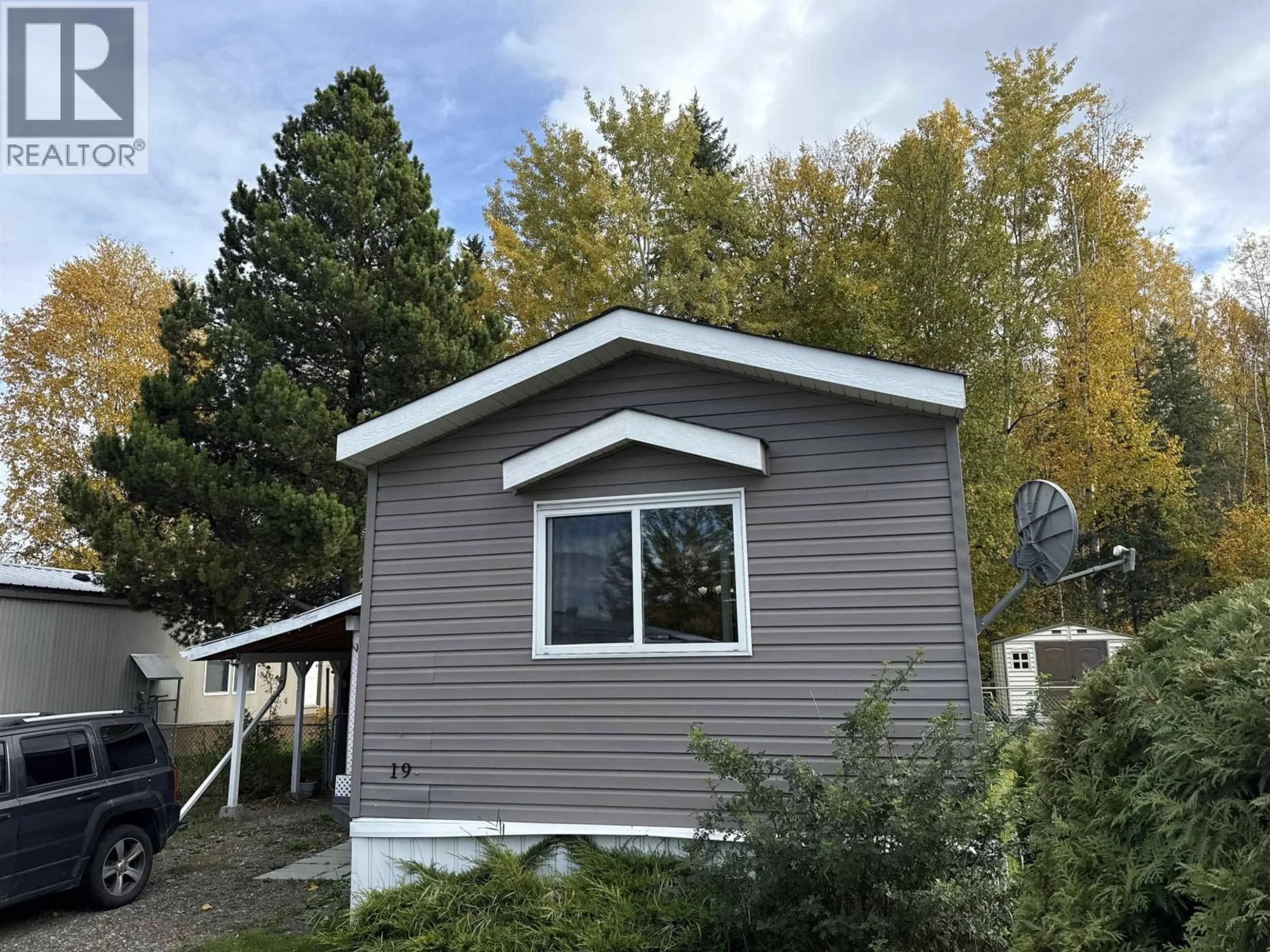 Home with vinyl exterior material, unknown for 19 - 2377 LARCH AVENUE, Quesnel British Columbia V2J5S1
