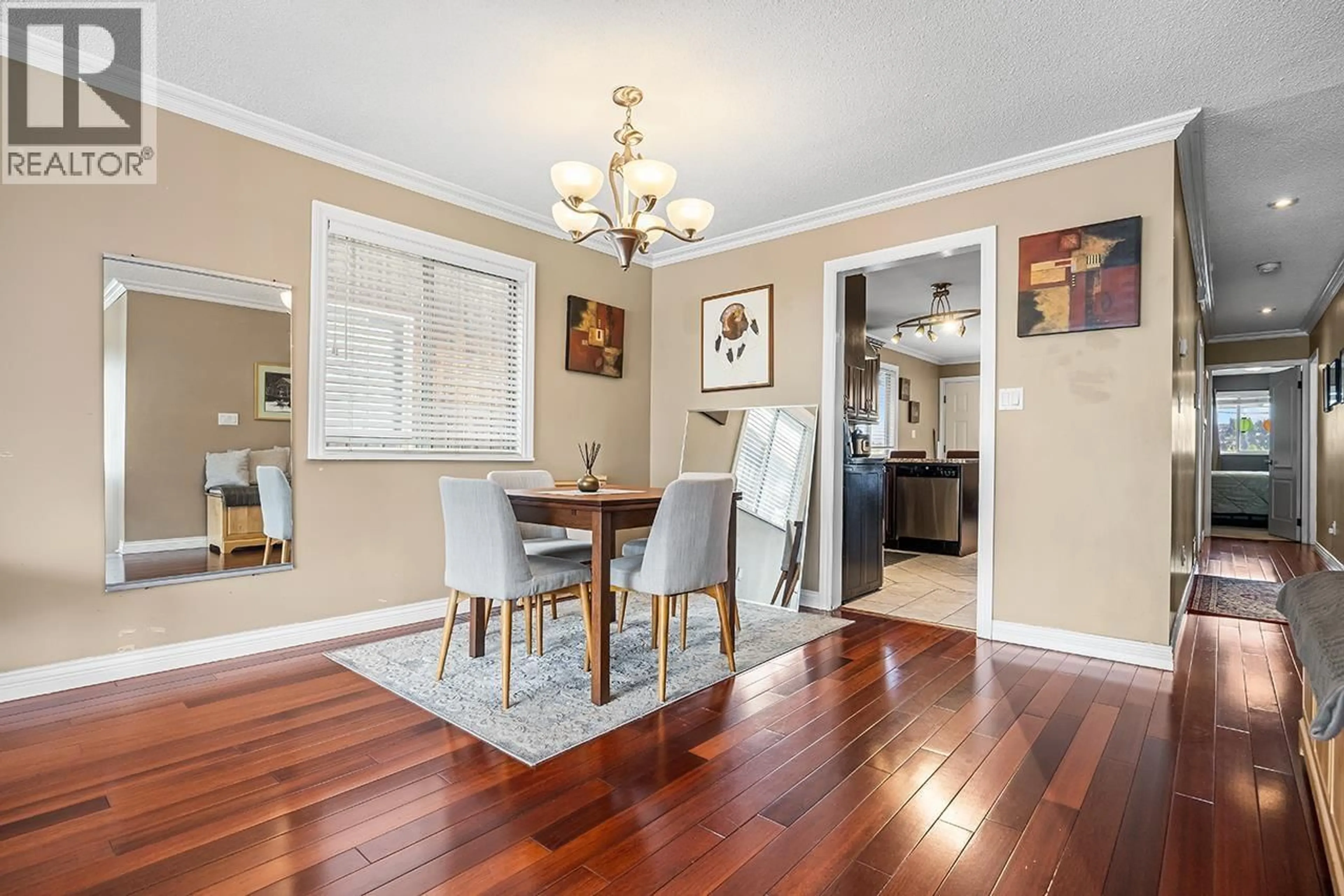 Dining room, wood/laminate floor for 5453 NORFOLK STREET, Burnaby British Columbia V5G1G3