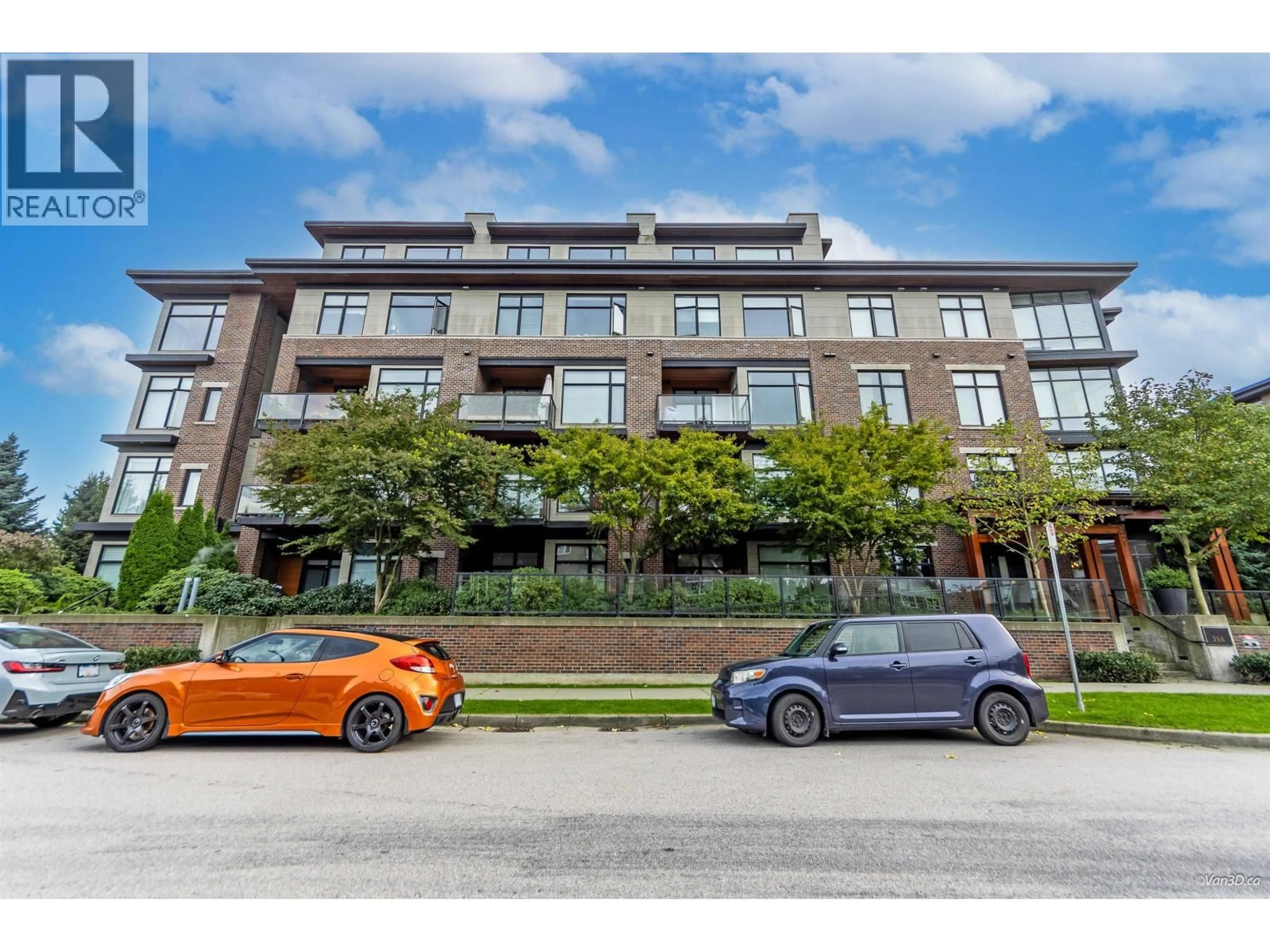 A pic from outside/outdoor area/front of a property/back of a property/a pic from drone, street for 412 - 260 SALTER STREET, New Westminster British Columbia V3M0J4