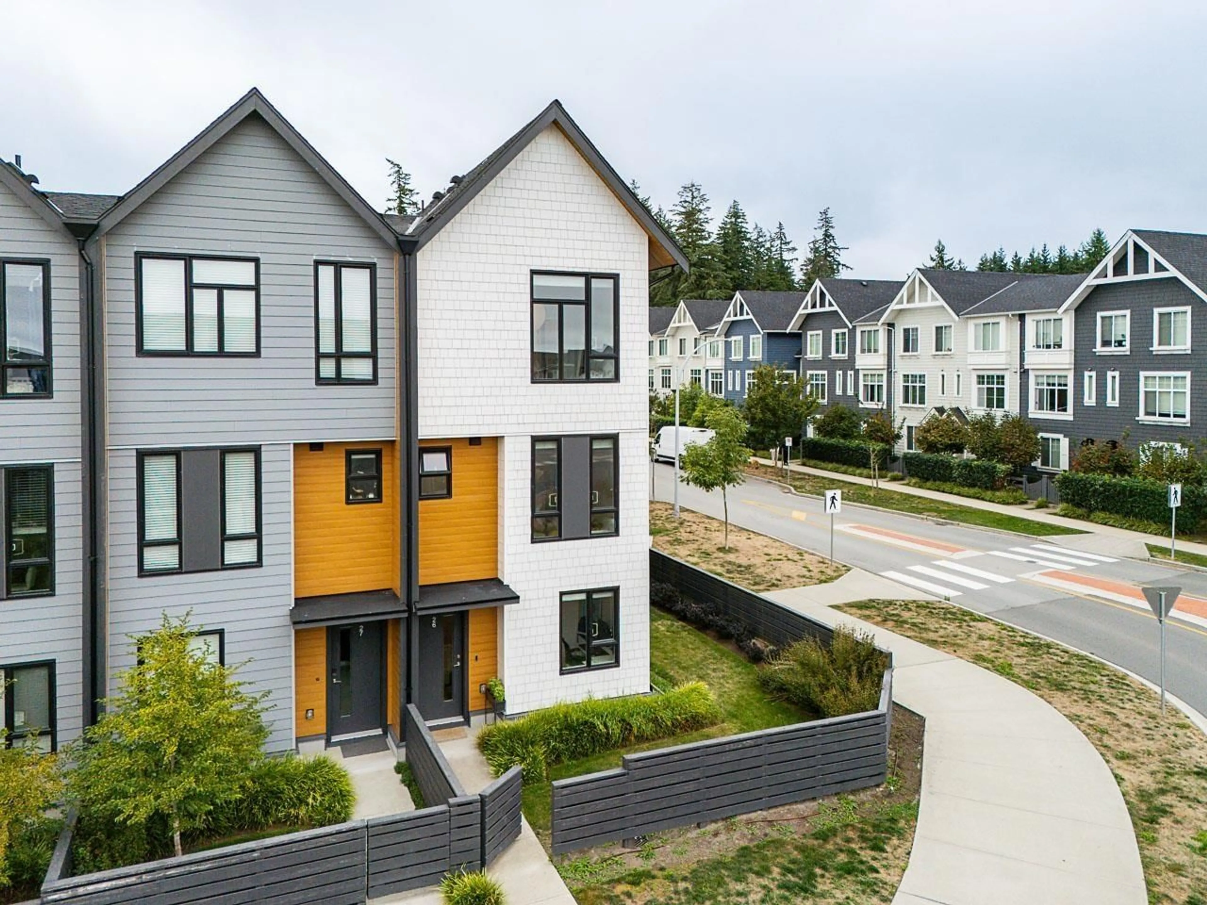A pic from outside/outdoor area/front of a property/back of a property/a pic from drone, street for 26 - 16685 25, Surrey British Columbia V3Z0Z4