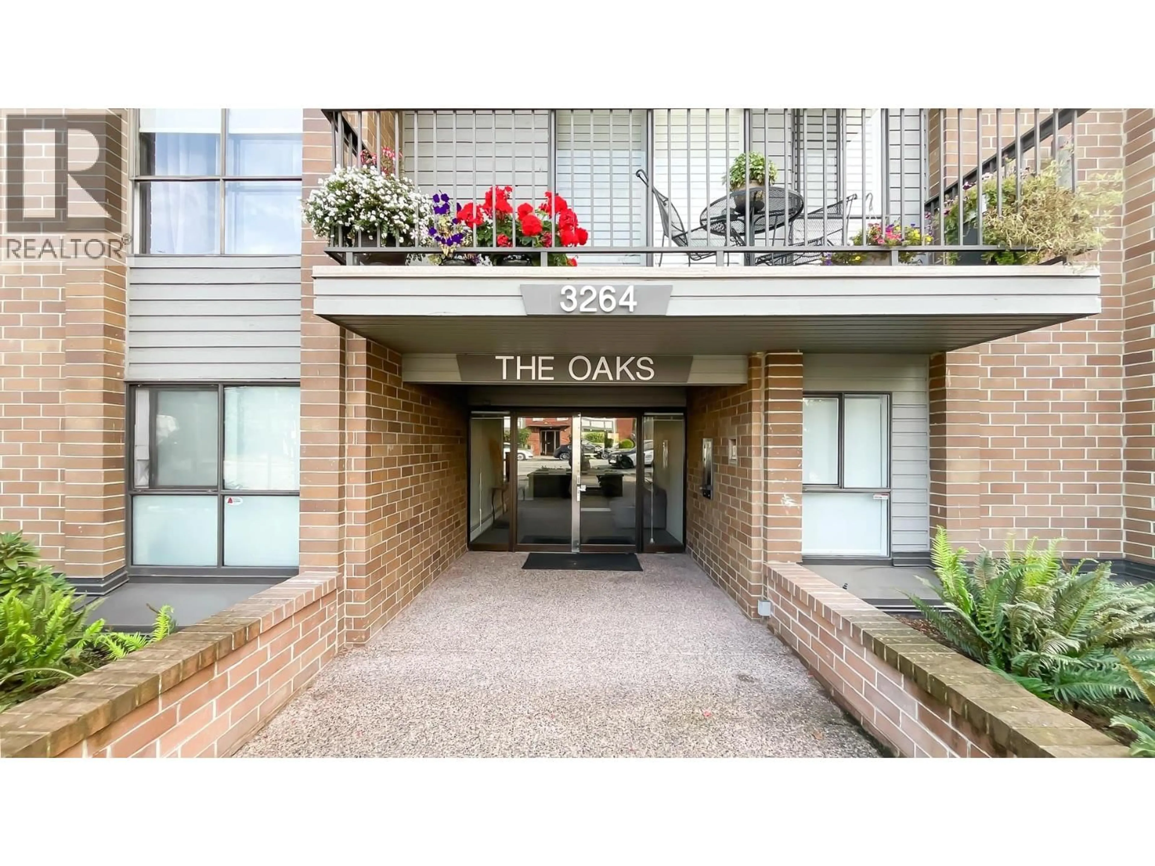 Unknown for 205 - 3264 OAK STREET, Vancouver British Columbia V6H2L3