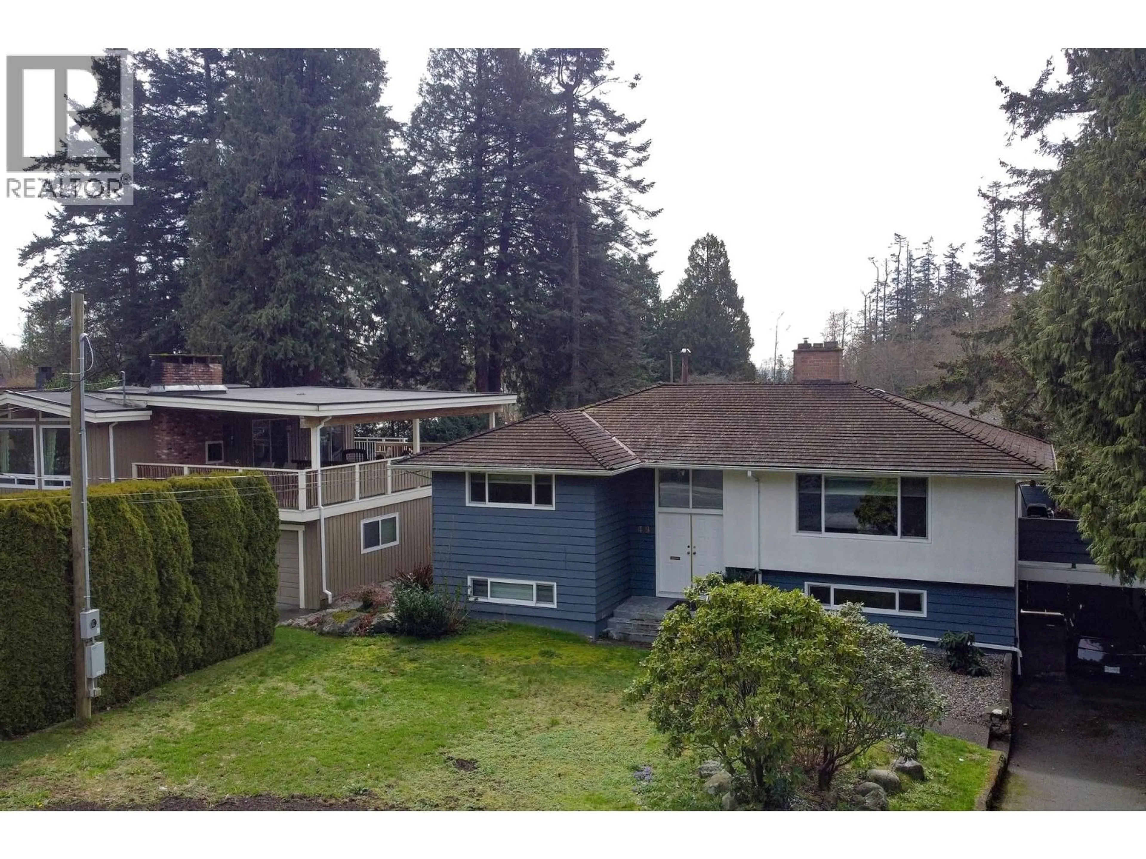 A pic from outside/outdoor area/front of a property/back of a property/a pic from drone, unknown for 49 GEORGIA WYND, Delta British Columbia V4M1A6